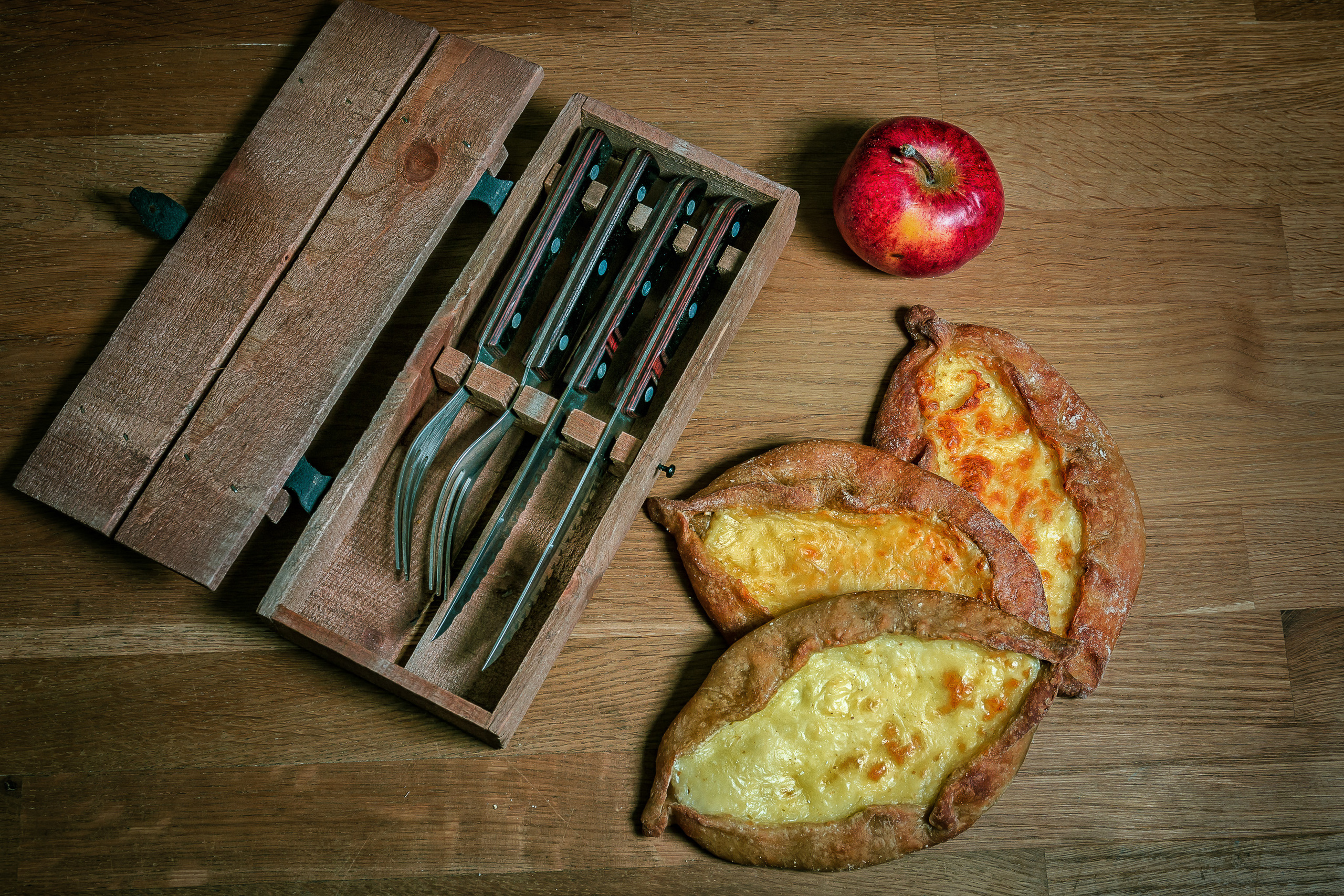 Ruokakuvat. Kinosura Creative Studio Helsingissa ja Kuopiossa