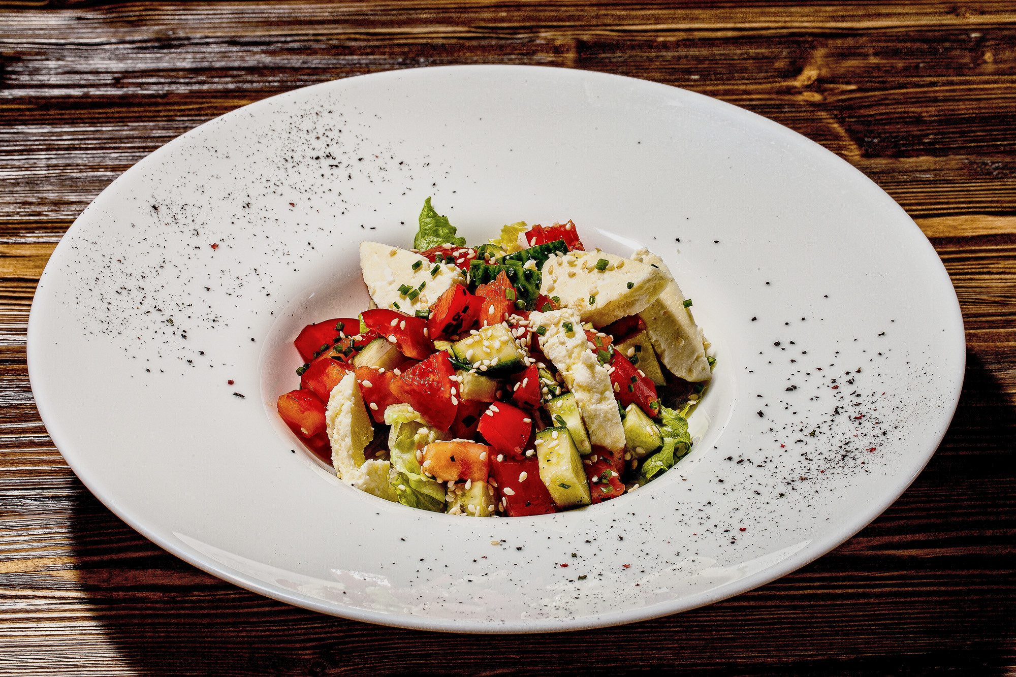 Ruokakuvat. Kinosura Creative Studio Helsingissa ja Kuopiossa