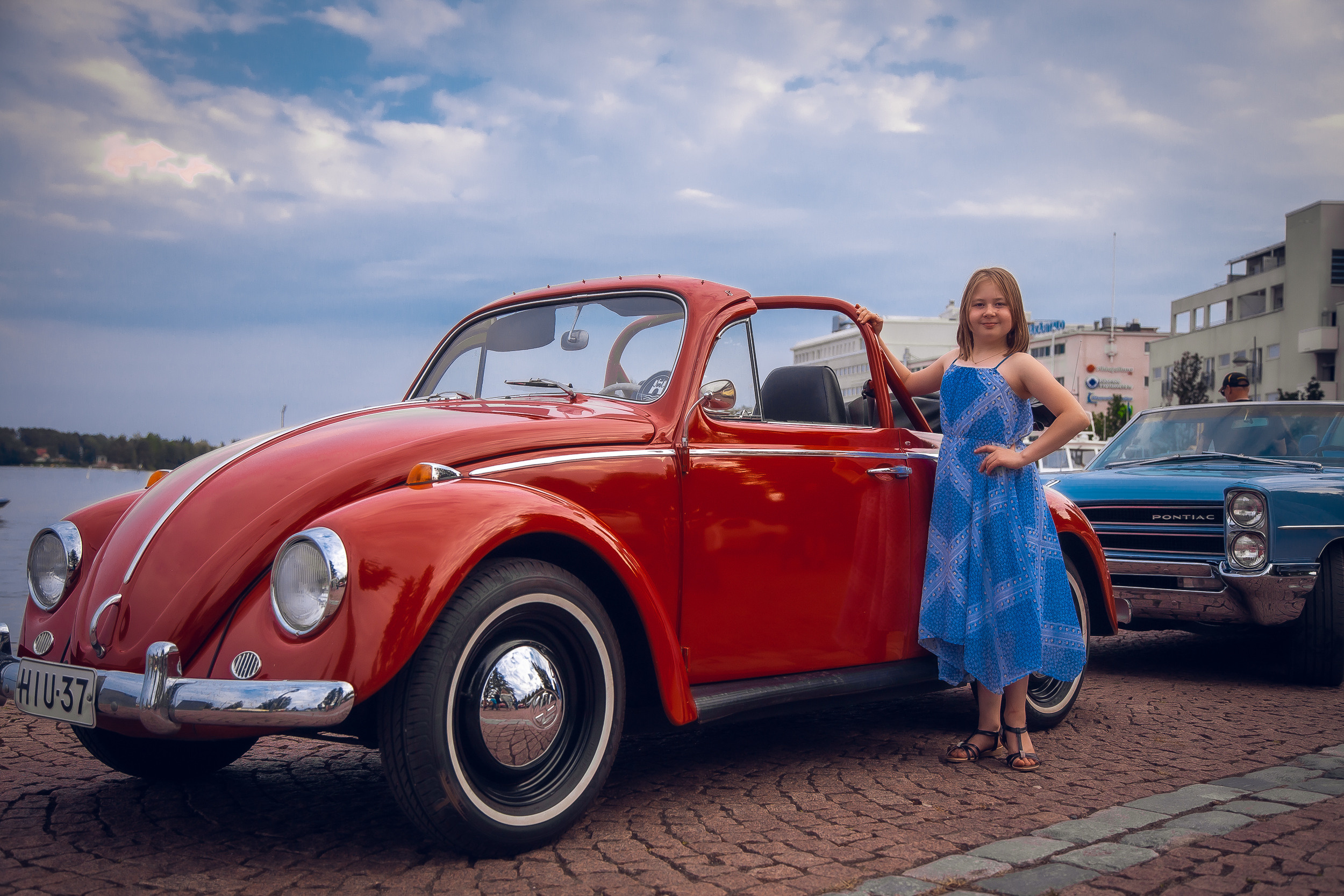 Autoesittely. Kinosura Creative Studio Helsingissa ja Kuopiossa