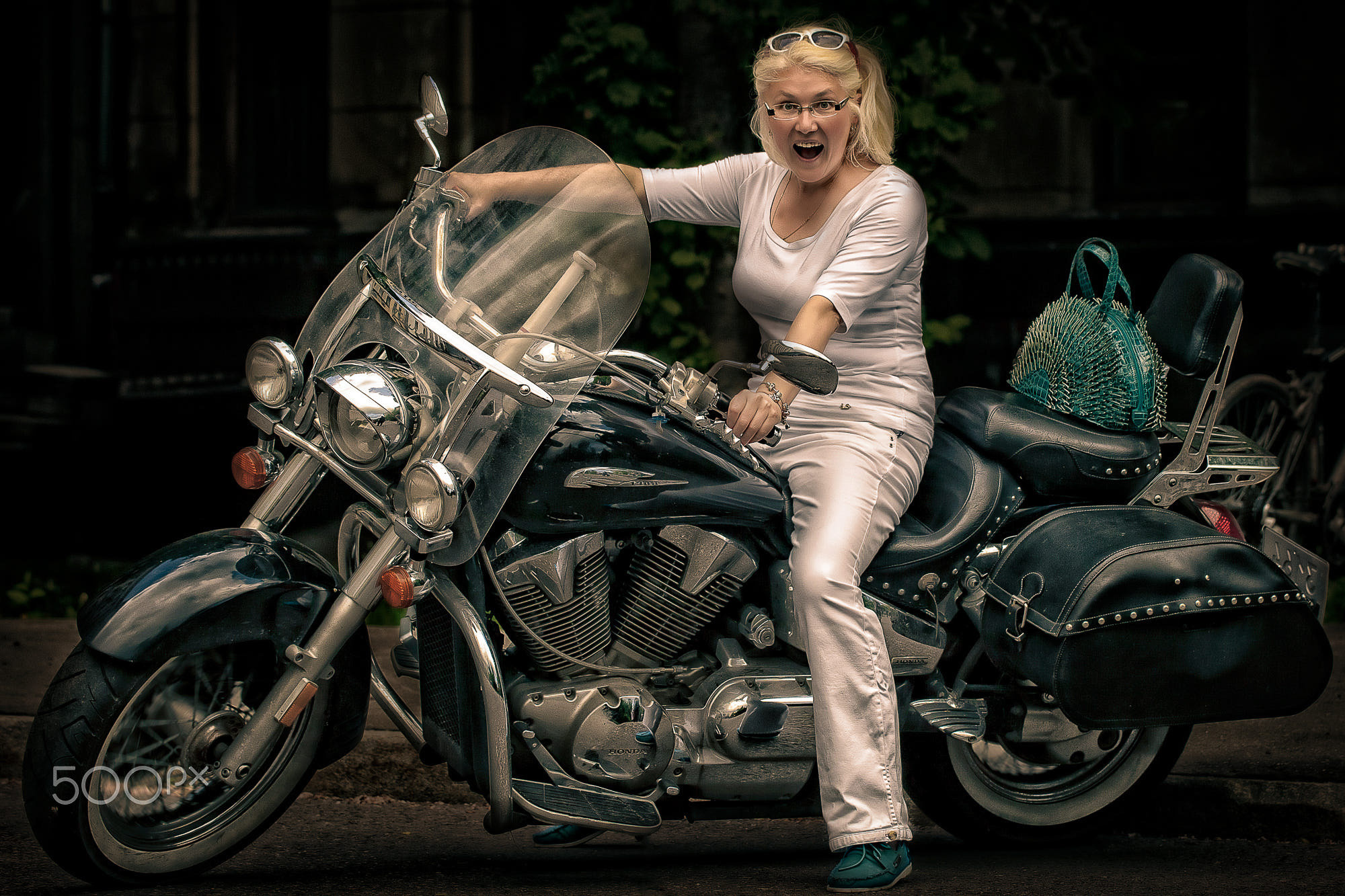 People Shooting. Kinosura Creative Studio in Helsinki and Kuopio