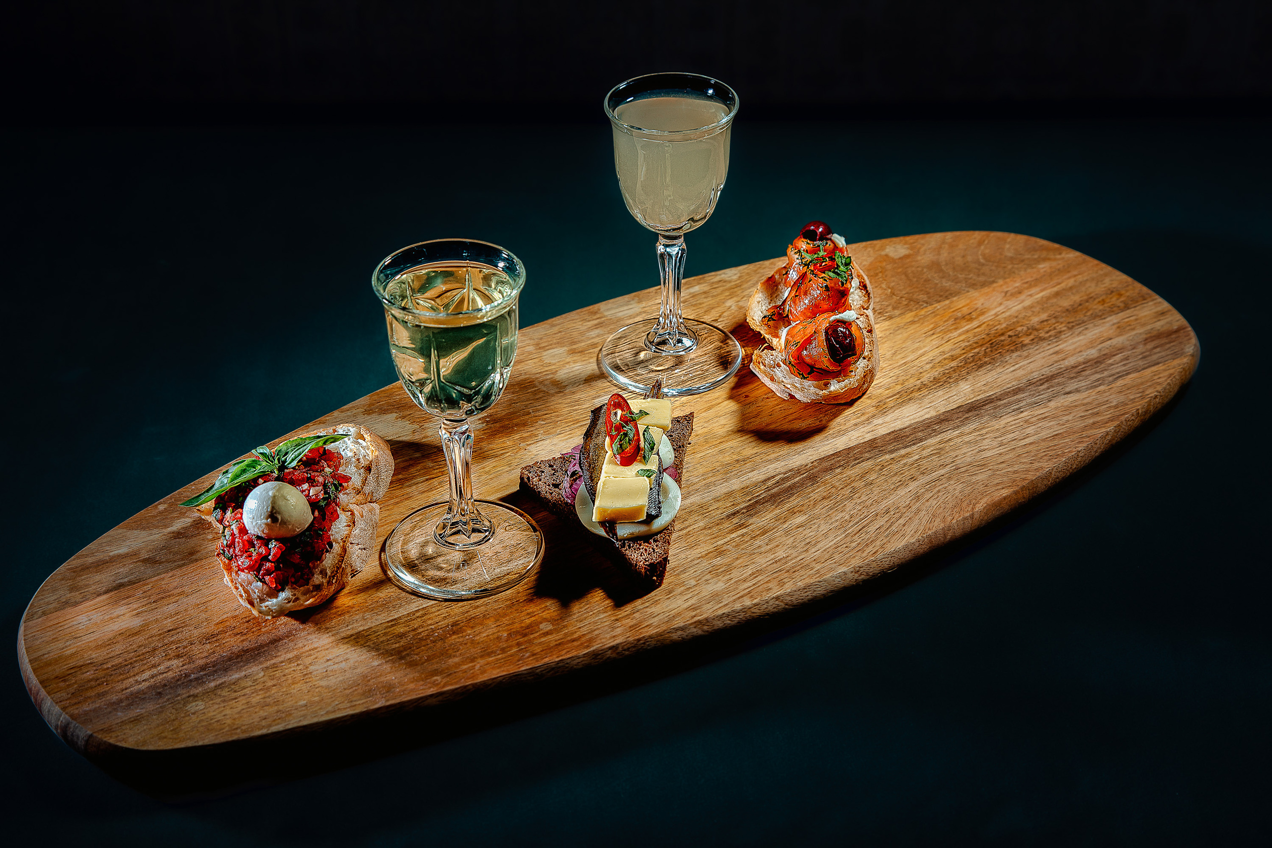 Ruokakuvat. Kinosura Creative Studio Helsingissa ja Kuopiossa