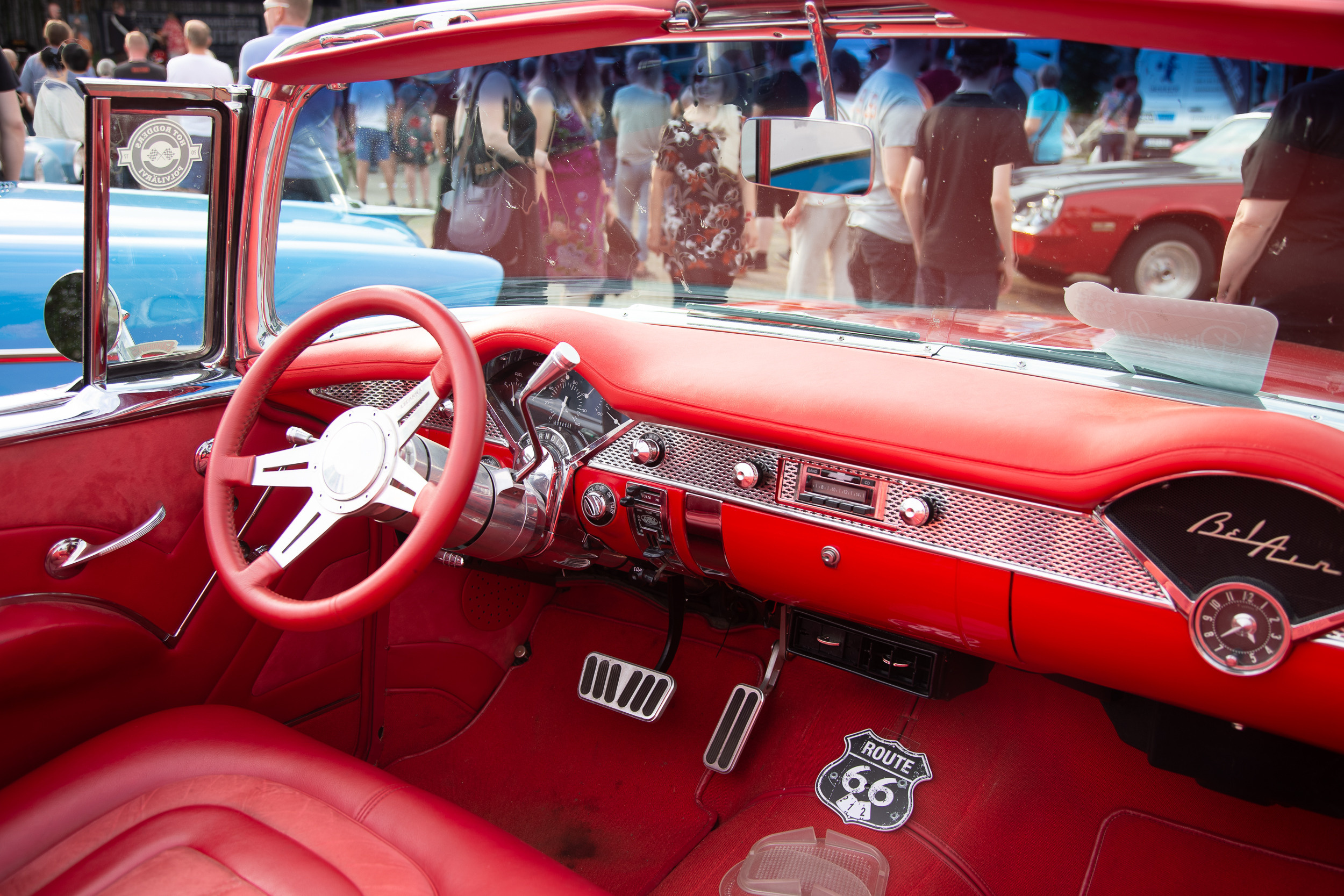 Autoesittely. Kinosura Creative Studio Helsingissa ja Kuopiossa