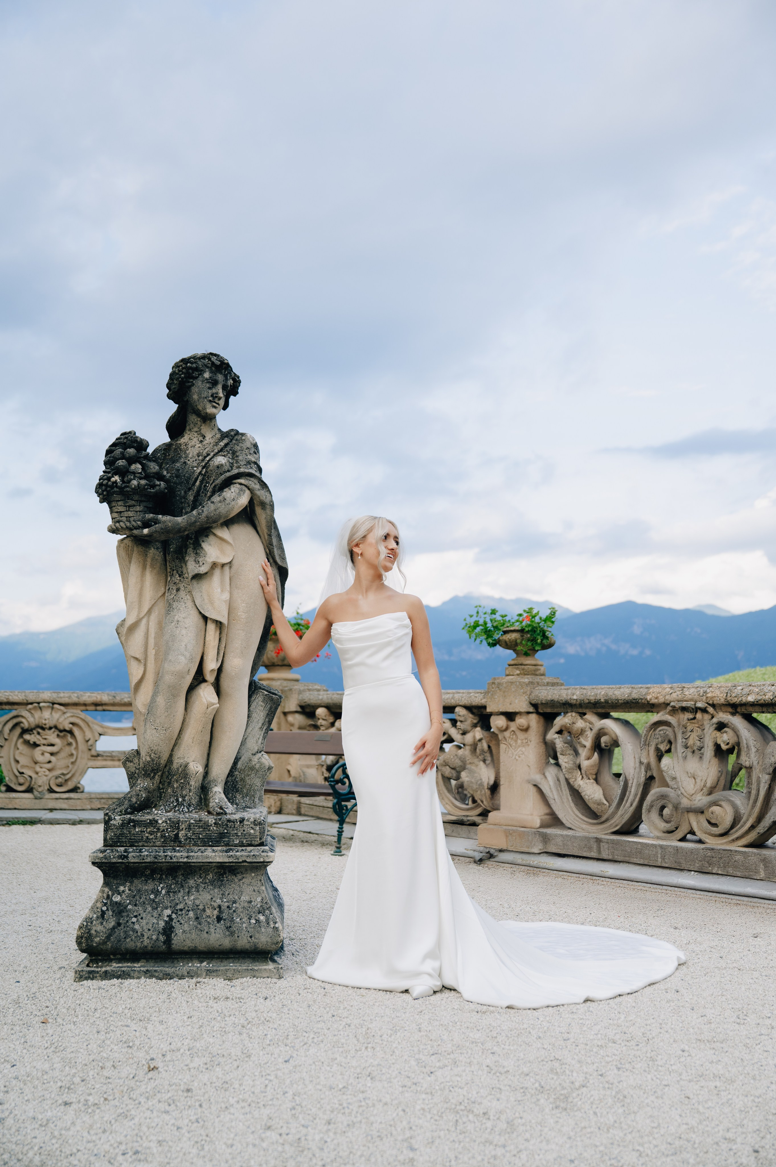 Lake Como. Lake Como Photographer — Proposal | Wedding | Elopement