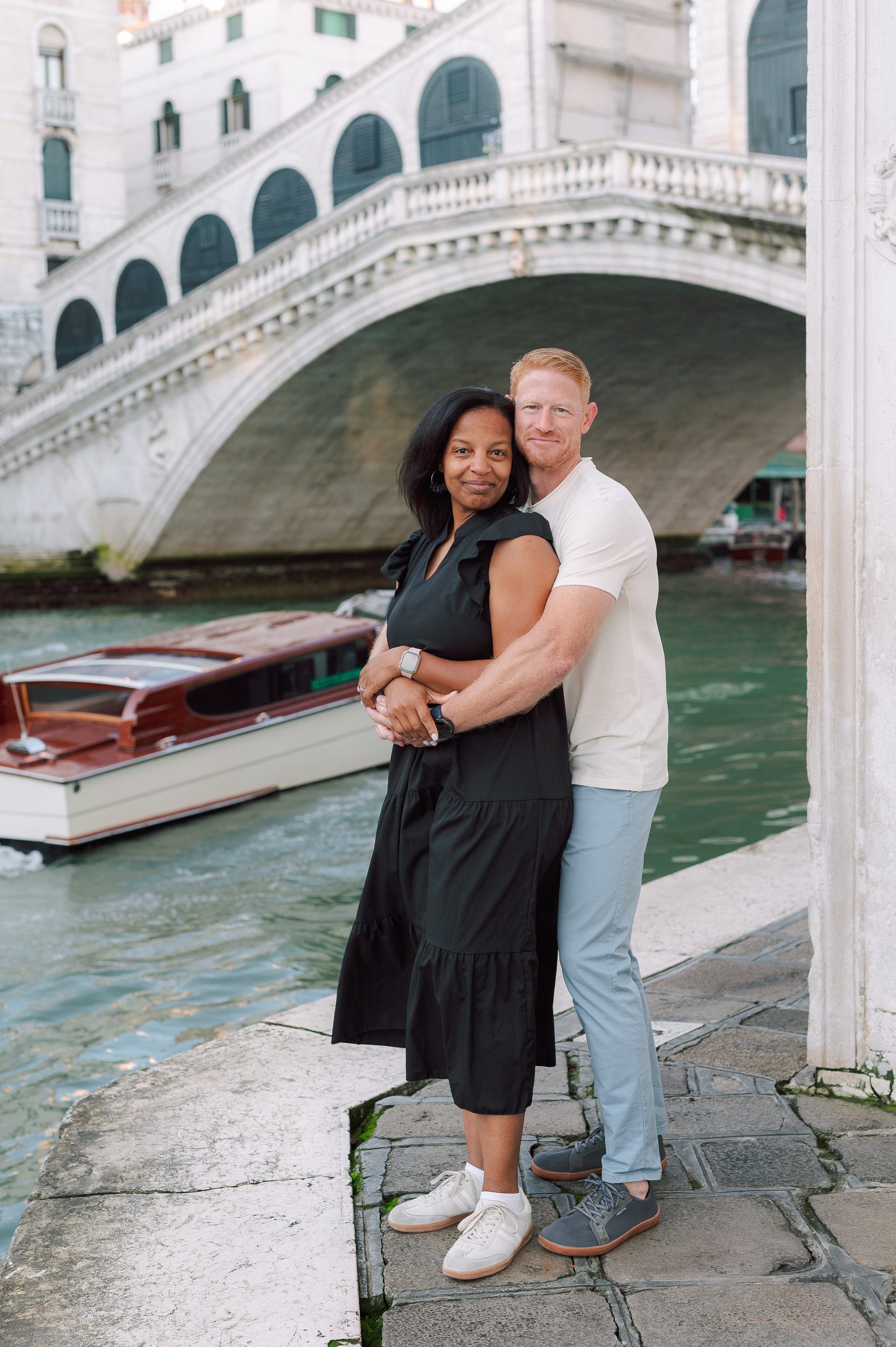 Eliza, Elena, Elliana, Teresa and Brad. Photographer in Venice Anna Terzi