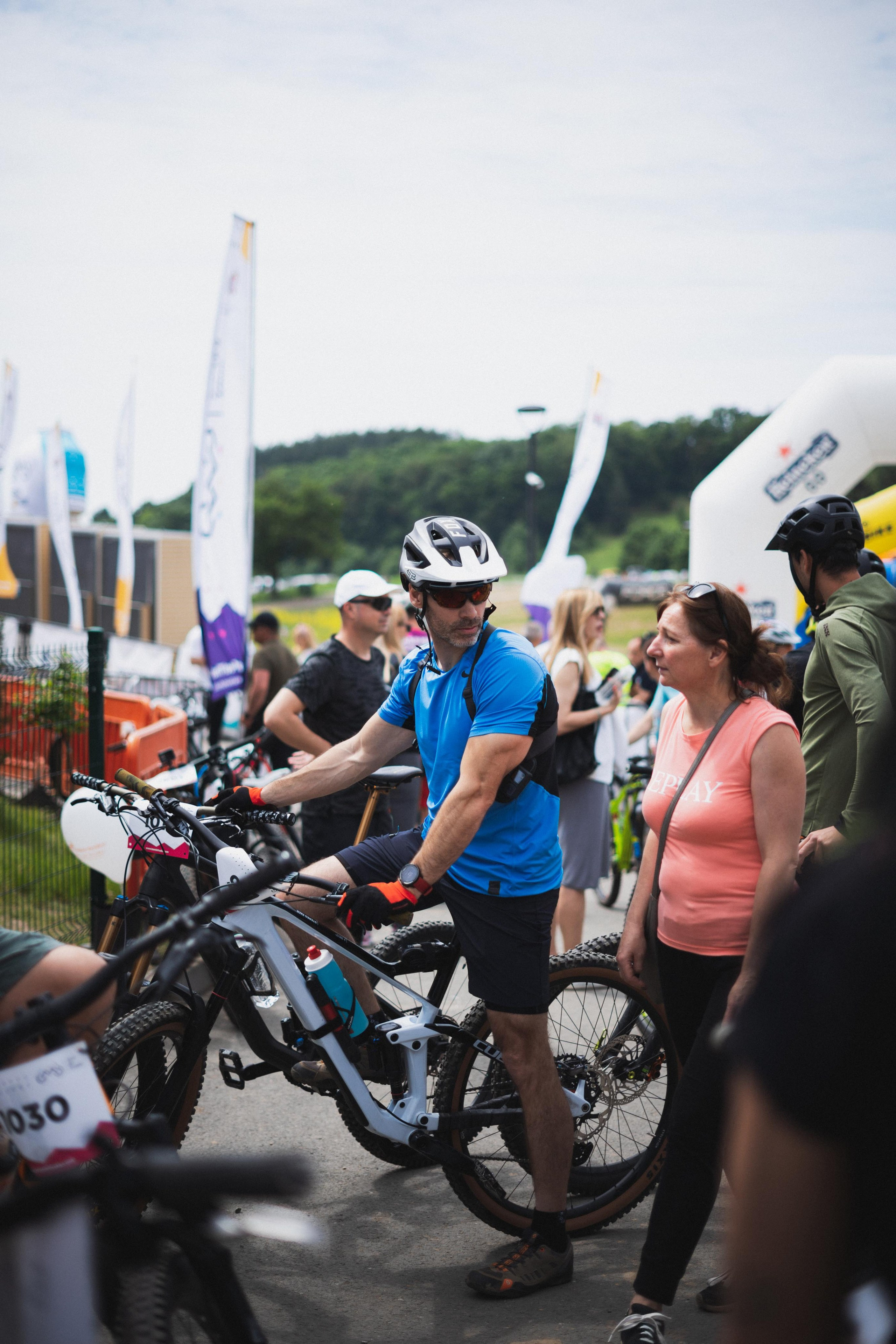 Tour de Fruska. Zhukov studio