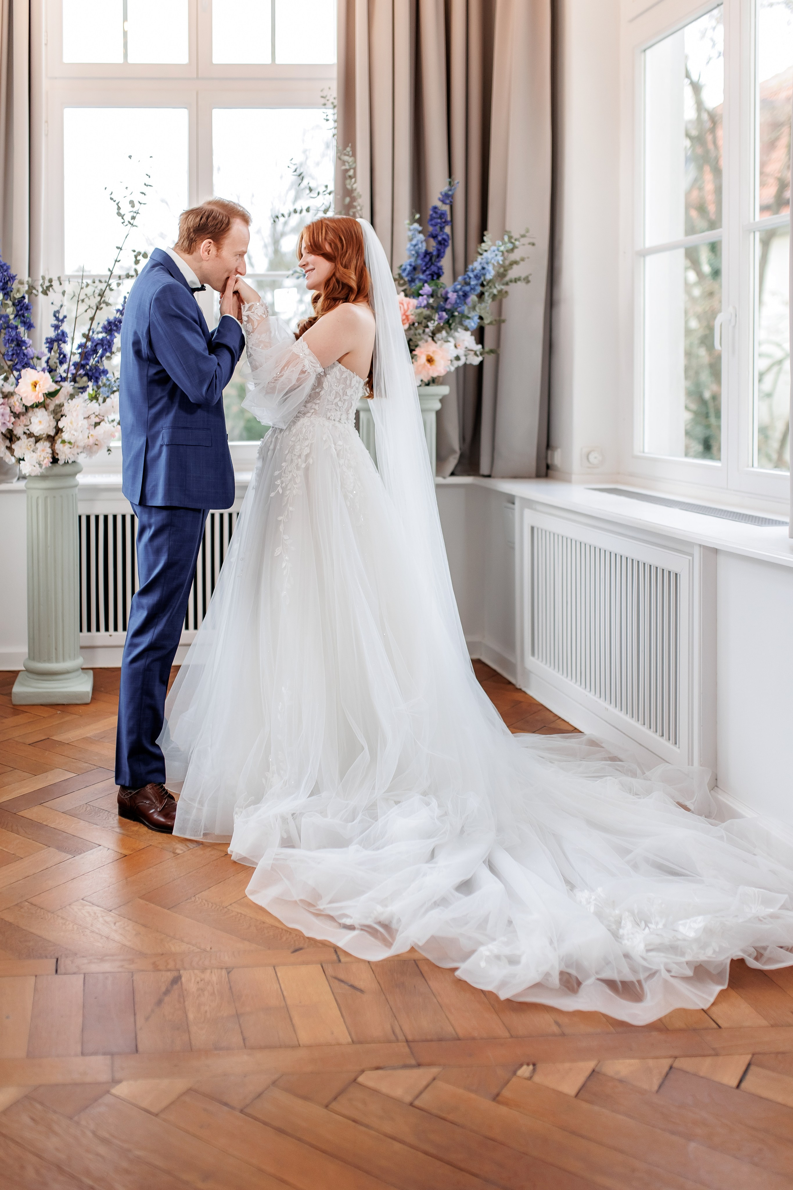 Märchenhafte Hochzeit in der Villa Schützenhof. Hochzeitsfotografie in Berlin Nataliia Schütze
