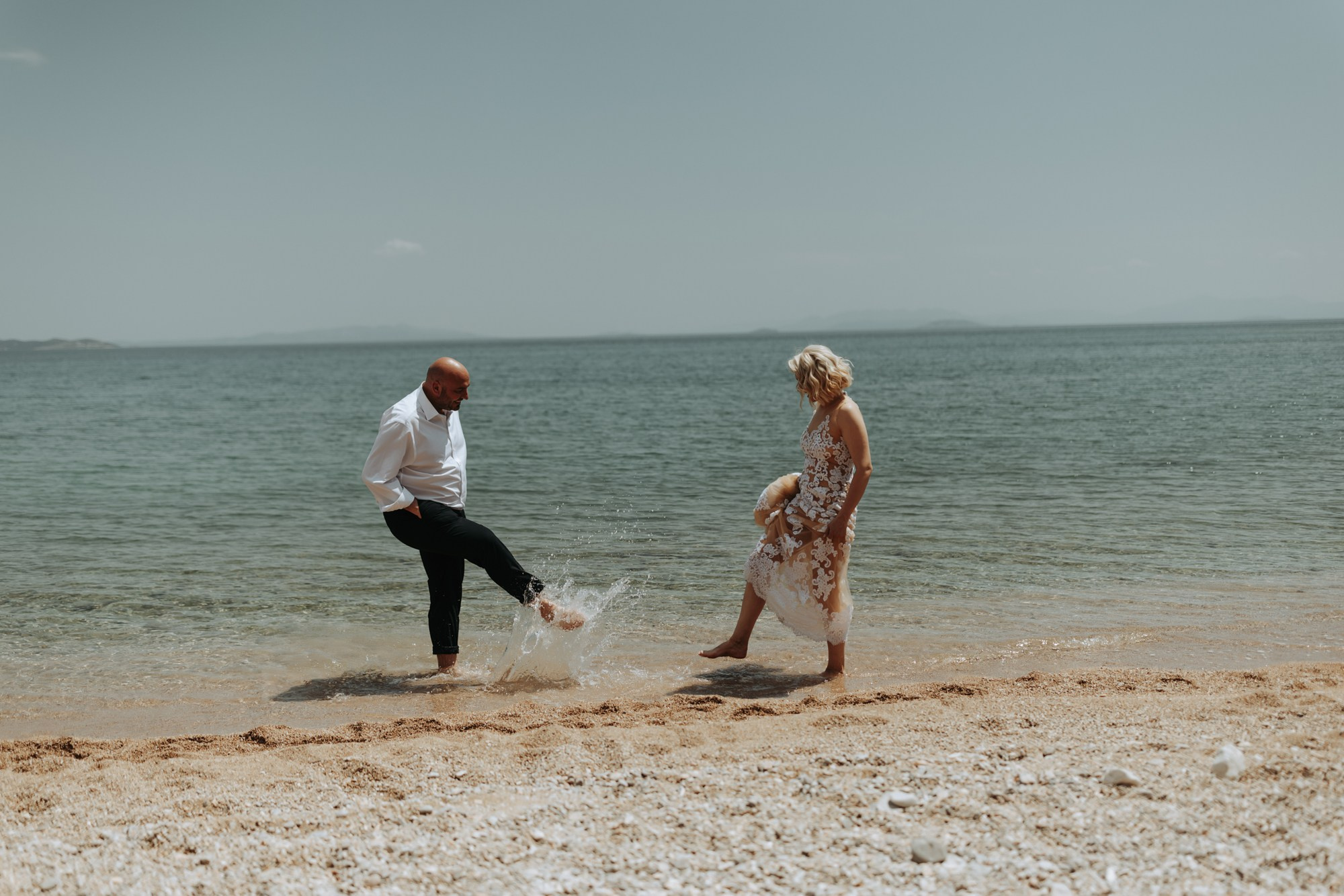 Lambros-Adriana. Fotograf și videograf de nuntă R. Moldova, Romania