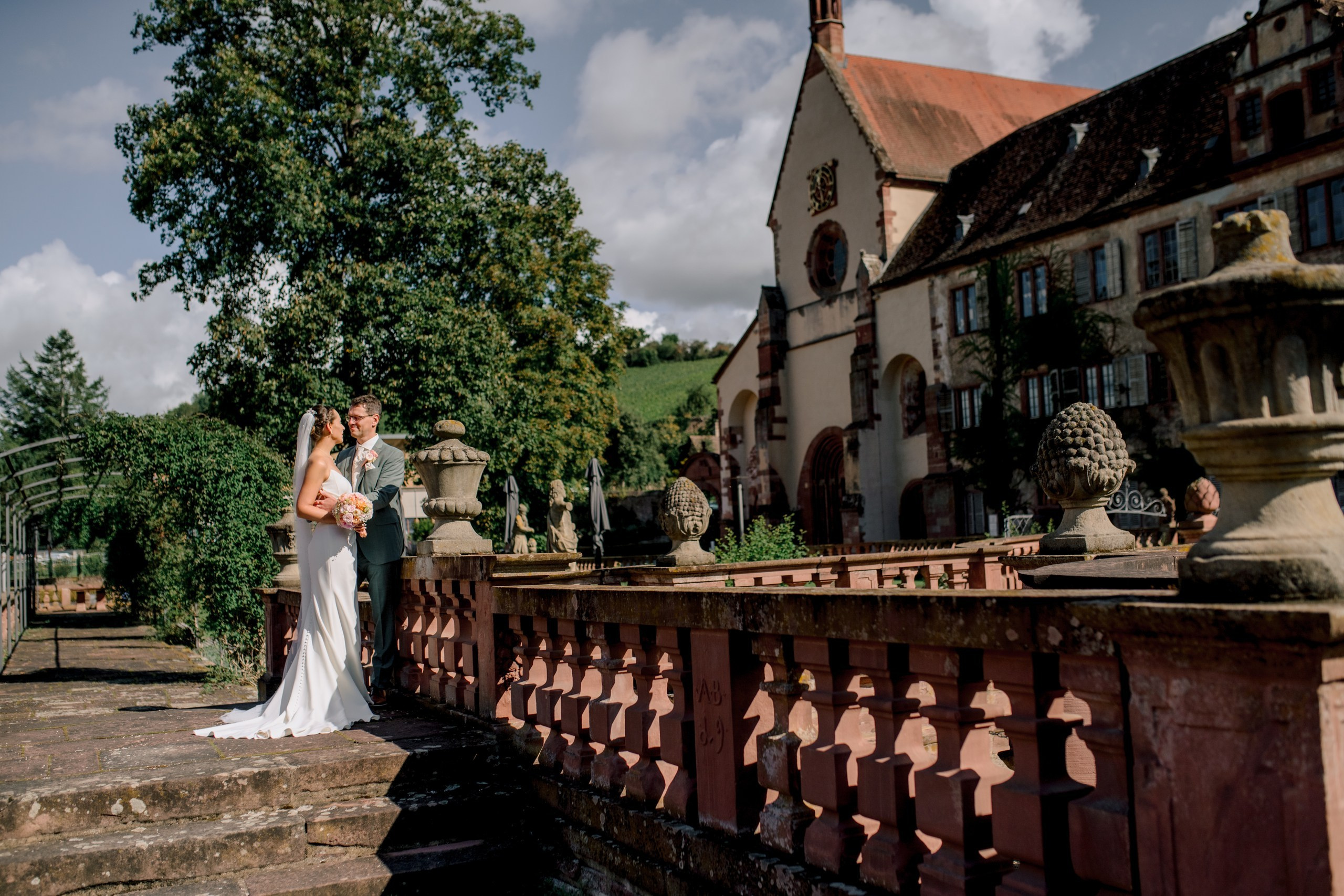 Hochzeit Kloster Bronnbach – Hochzeitsfotografin Würzburg. Anna Saribekyan – Beste Hochzeitsfotografin in Würzburg, Top 10 in Deutschland
