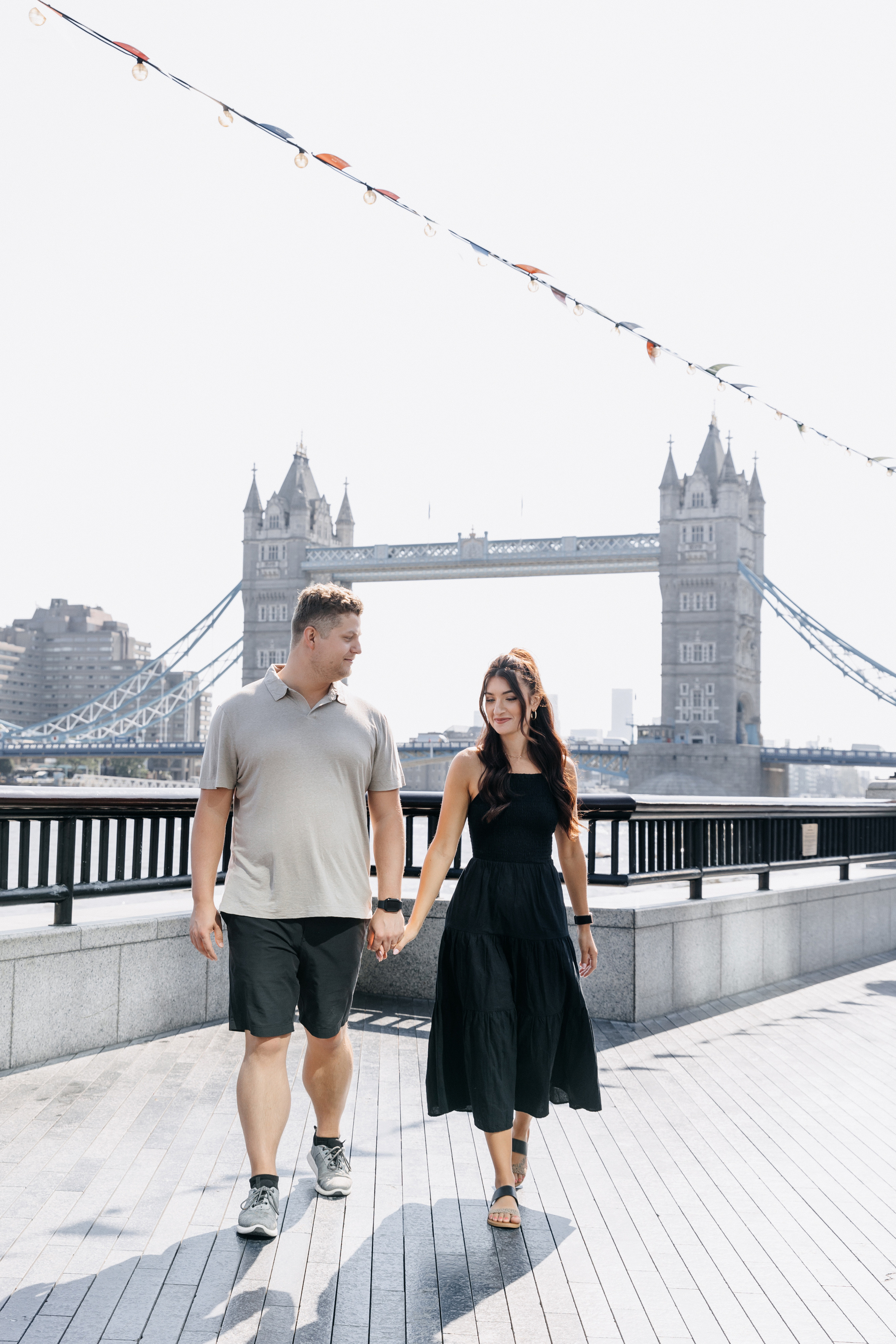 Photoshoot at Tower Bridge. LondonPhotoStory — Vacation Photographer in London
