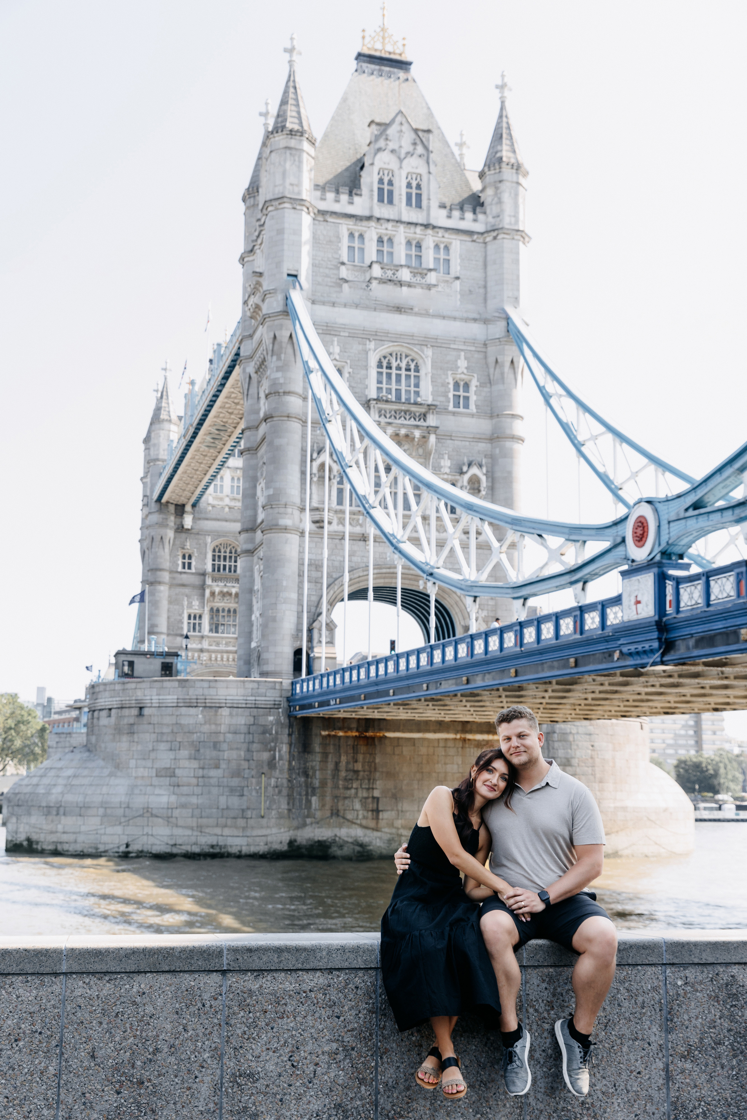Photoshoot at Tower Bridge. LondonPhotoStory — Vacation Photographer in London
