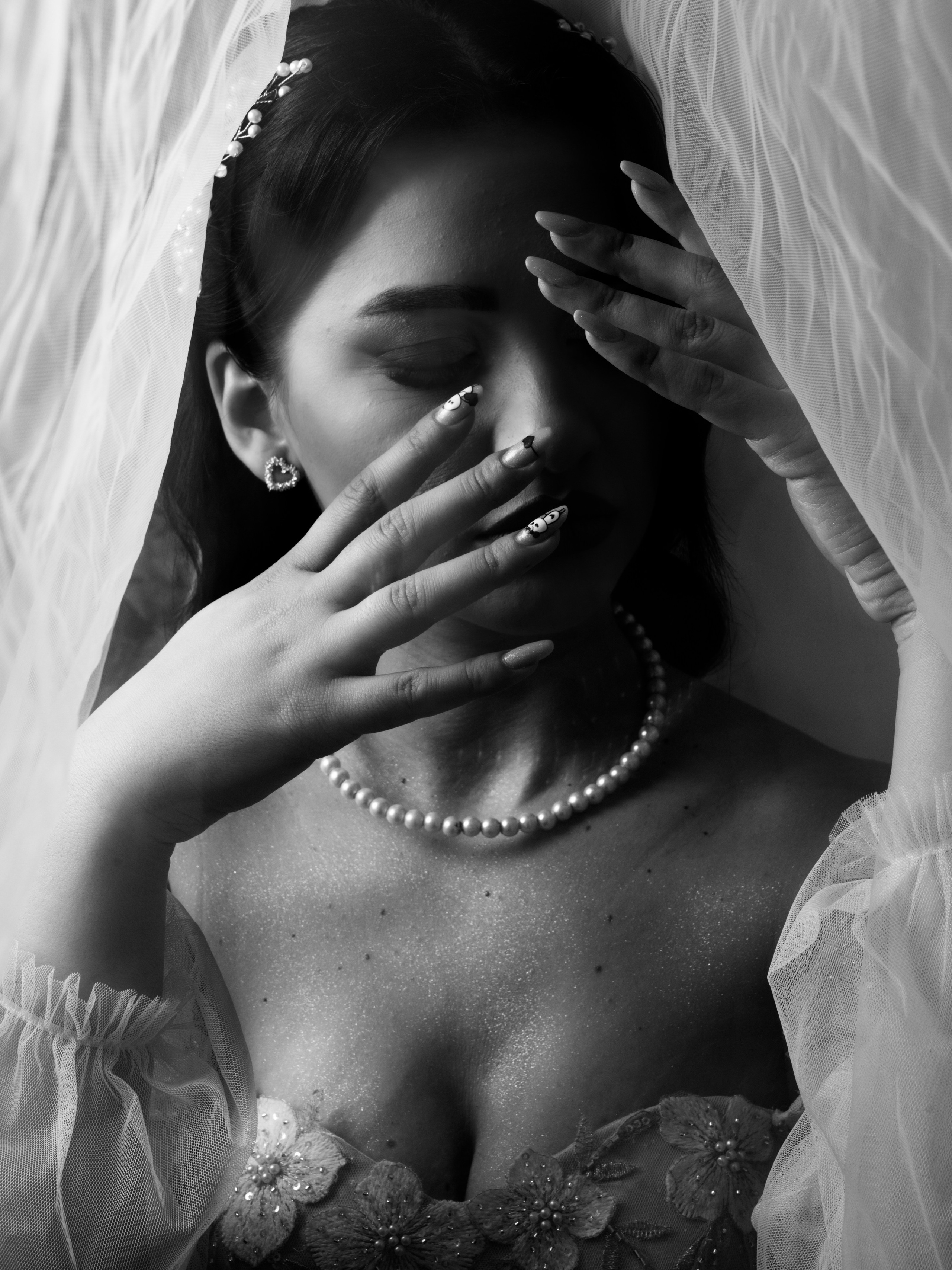 imagine editorial bridal alb-negru – fotograf Slobozia