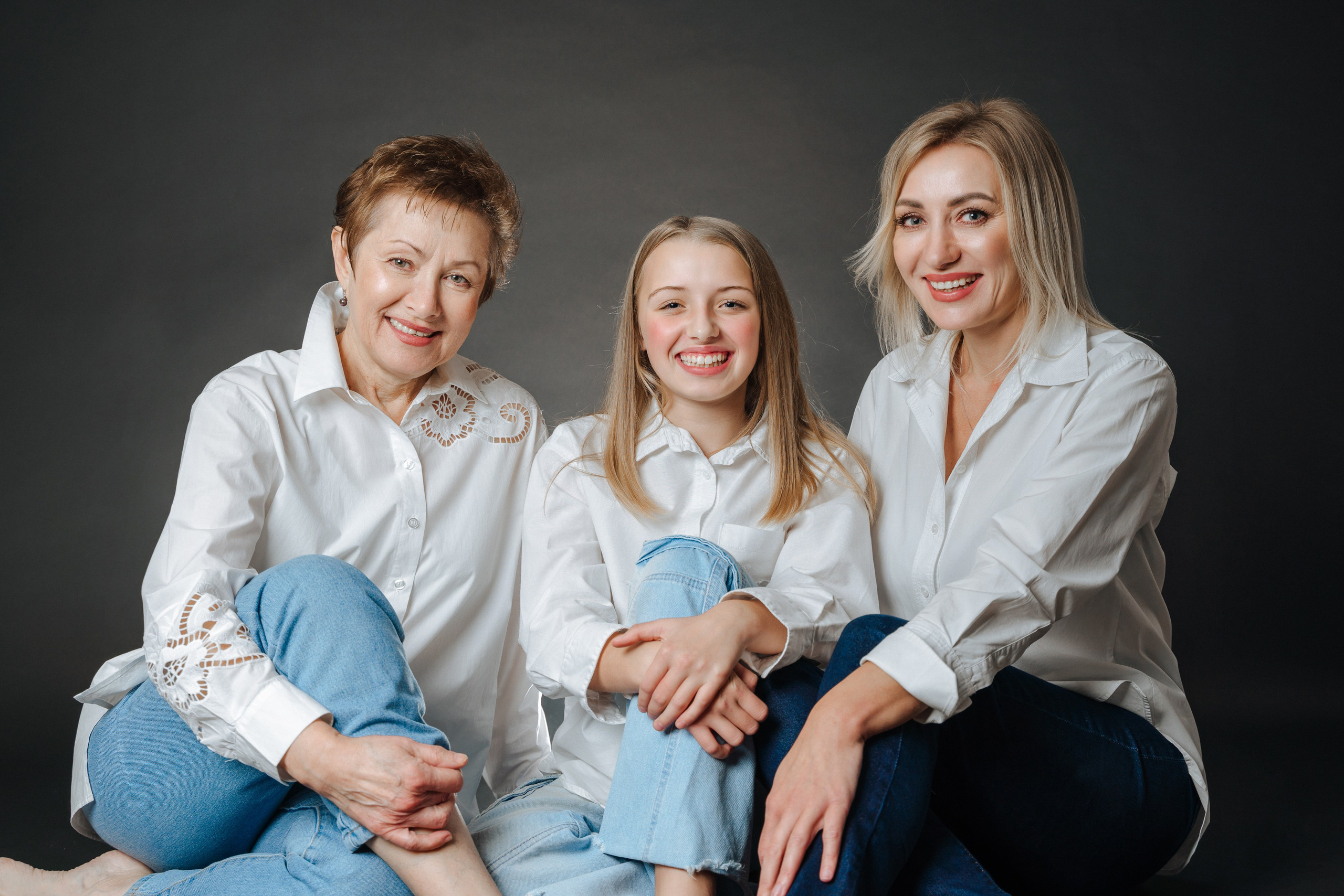studio family photography, photographer in west drayton, three generations of women, studio photography in west deighton, black photophone, family photographer in london, family photographer in west drayton, professional family photographer, studio photographer