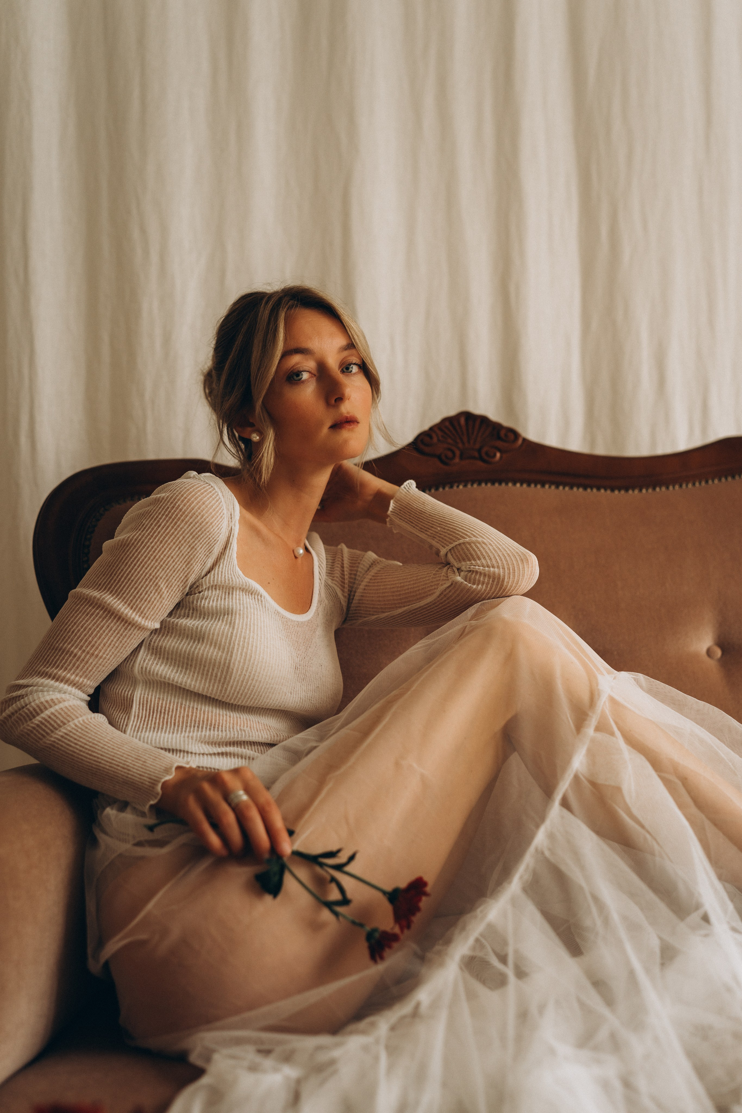 Olga. Wedding and portrait photographer in Helsinki Vickan O