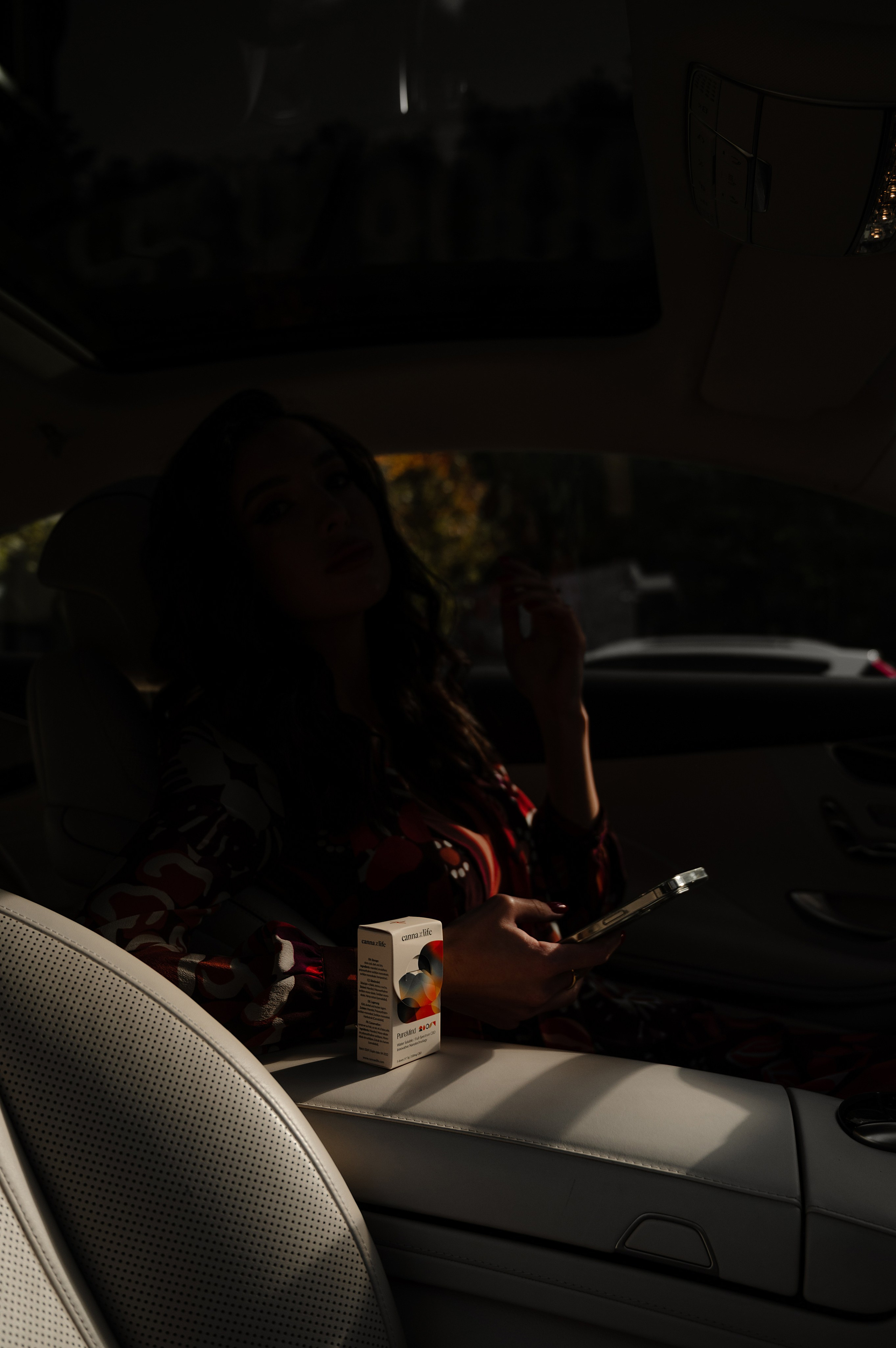 CannaXlife CBD products. ANNA-MARIA PHOTO CONTENT CREATOR — фотограф, естет, художник і візуальний експерт Instagram у Празі