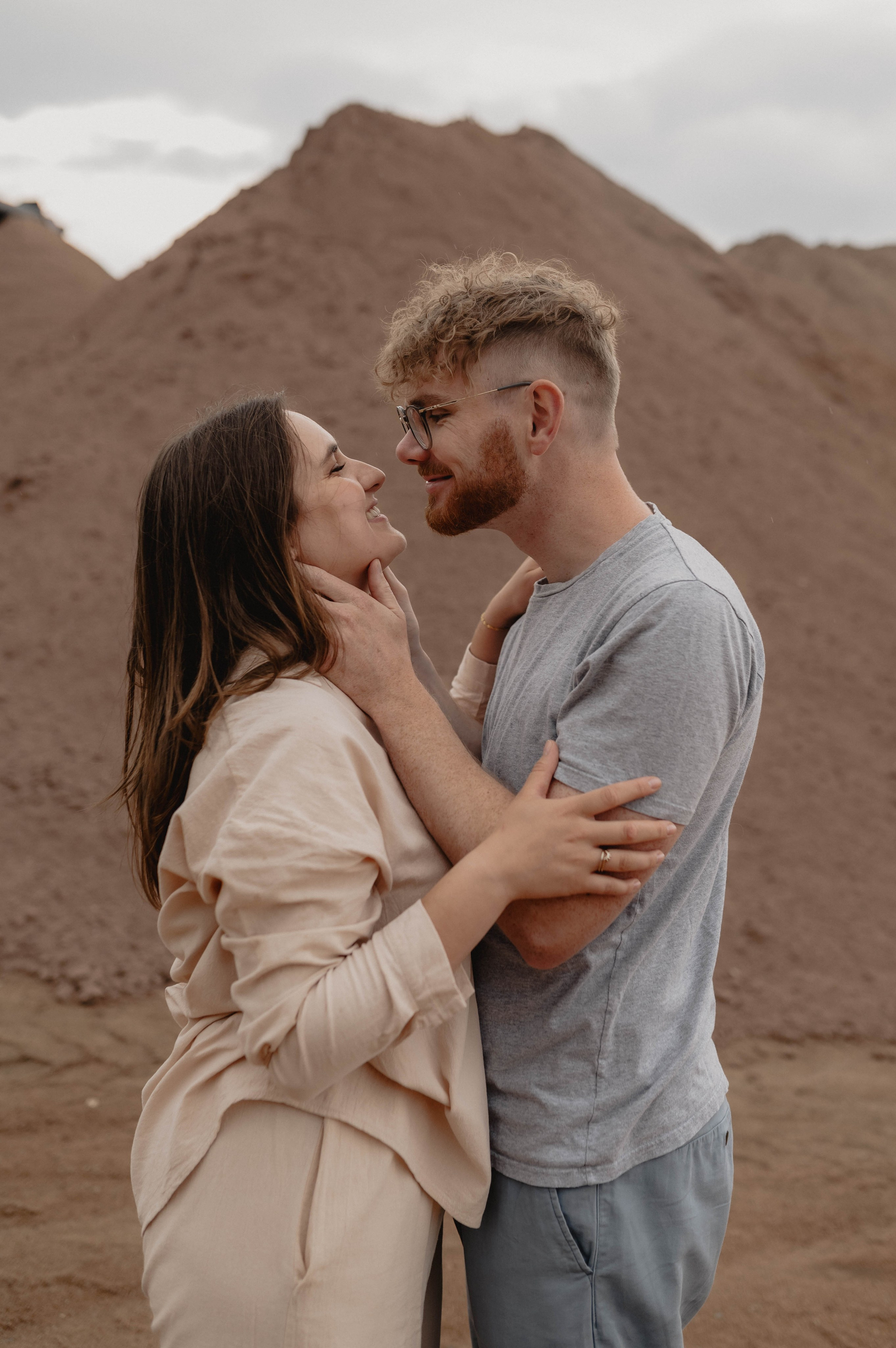 Rain & Sun | Love Story in Wolframs-Eschenbach. Фотограф в Нюрнберге Ирина Менерт из Ансбаха