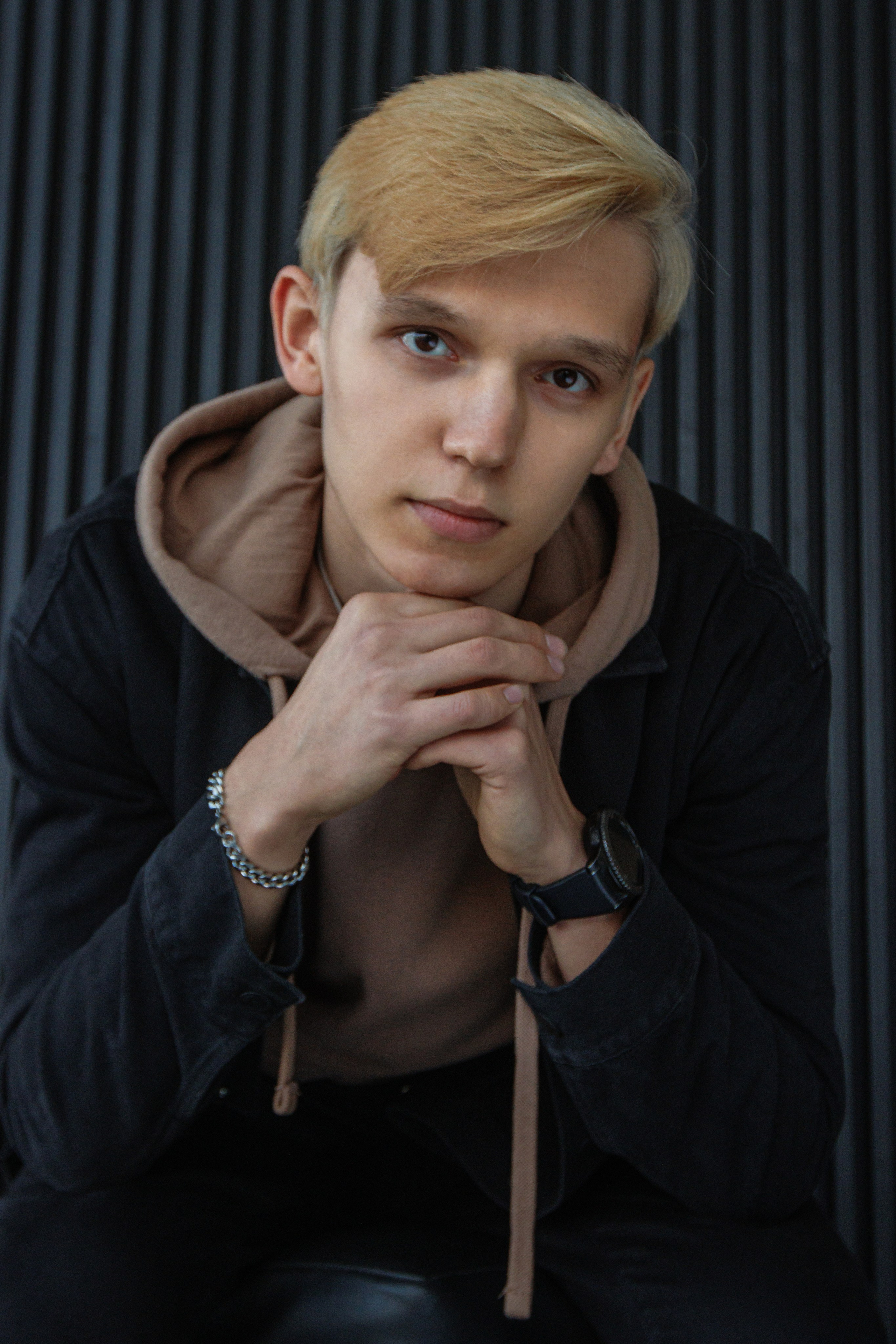 Retrato de un hombre en Valencia. Fotógrafo de retrato, familia y reportajes en Valencia | España | Europa Vitalii Lumier