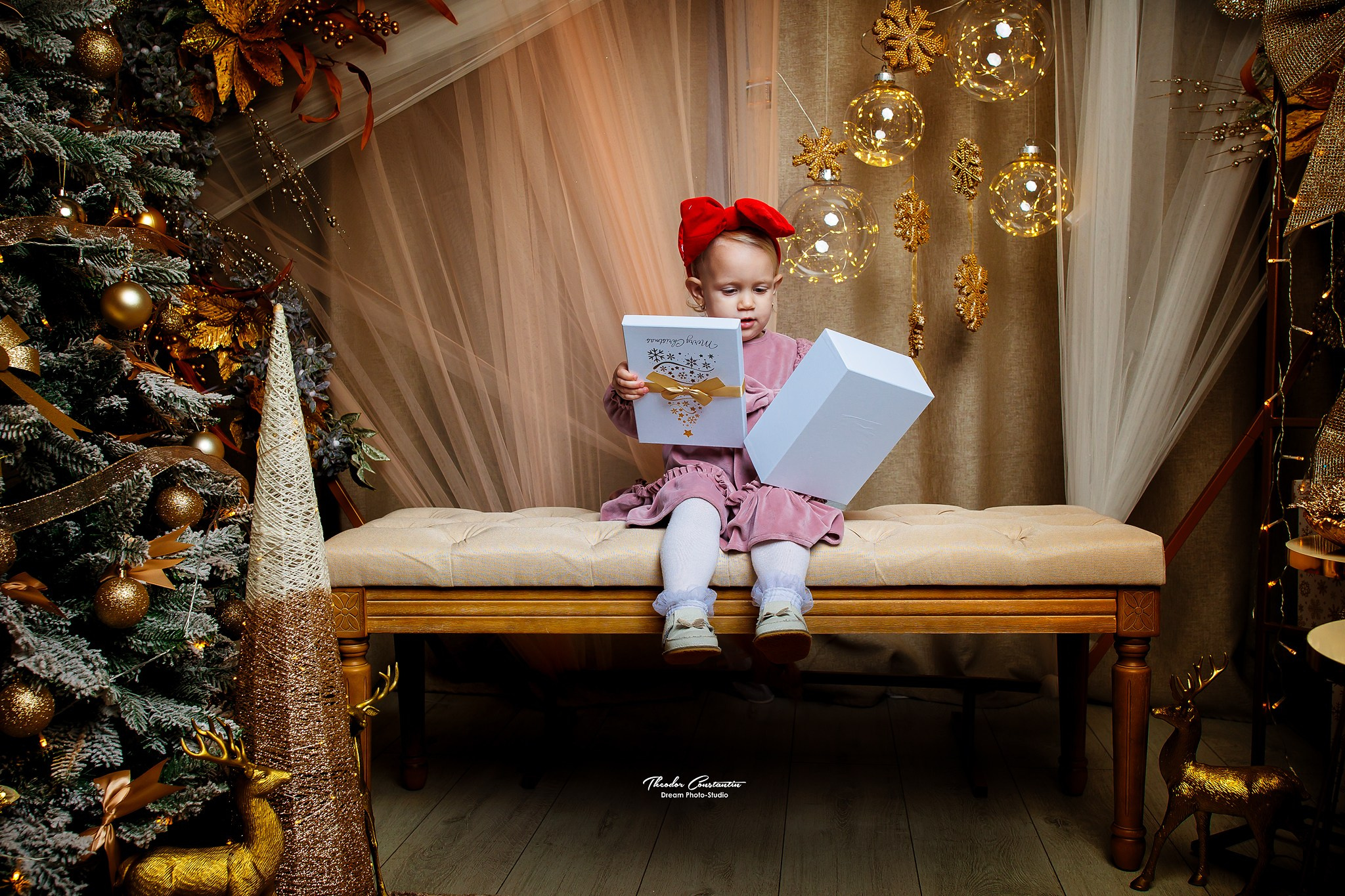 Studio. Dream Studio Galați – ședințe foto profesionale pentru familie, portrete și evenimente