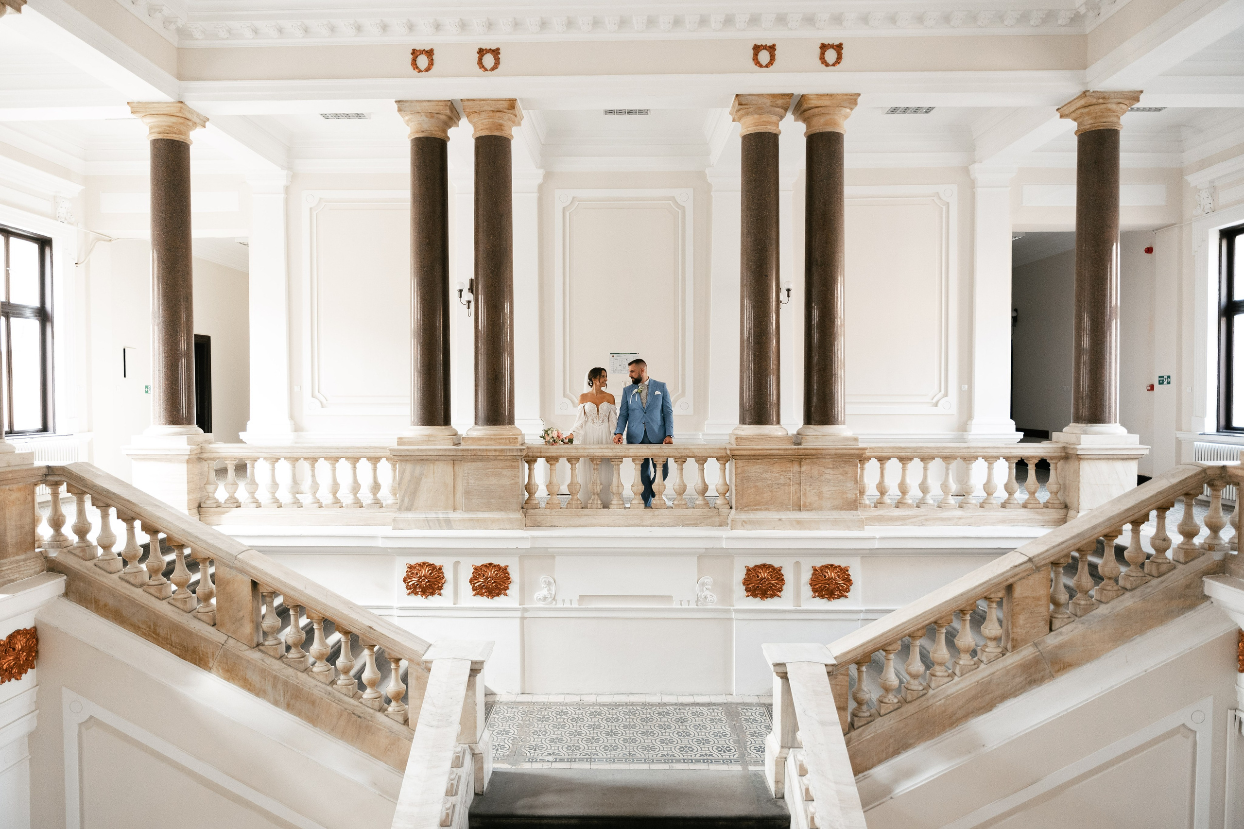 M&D|Between City Lights and Hidden Oasis. Black Sheep Produkcija| Wedding Photography and Wedding Films, based in Kragujevac, Europe / Fotograf i videograf, Kragujevac, Srbija