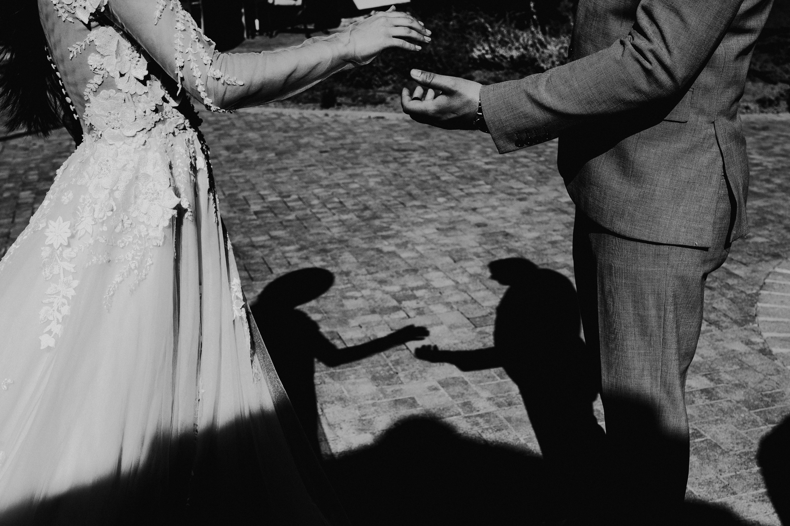 Cosmin si Irina: Povestea iubirii din Ponoarele, Mehedinti. Valentin Melen - fotograf de nunta 🤍