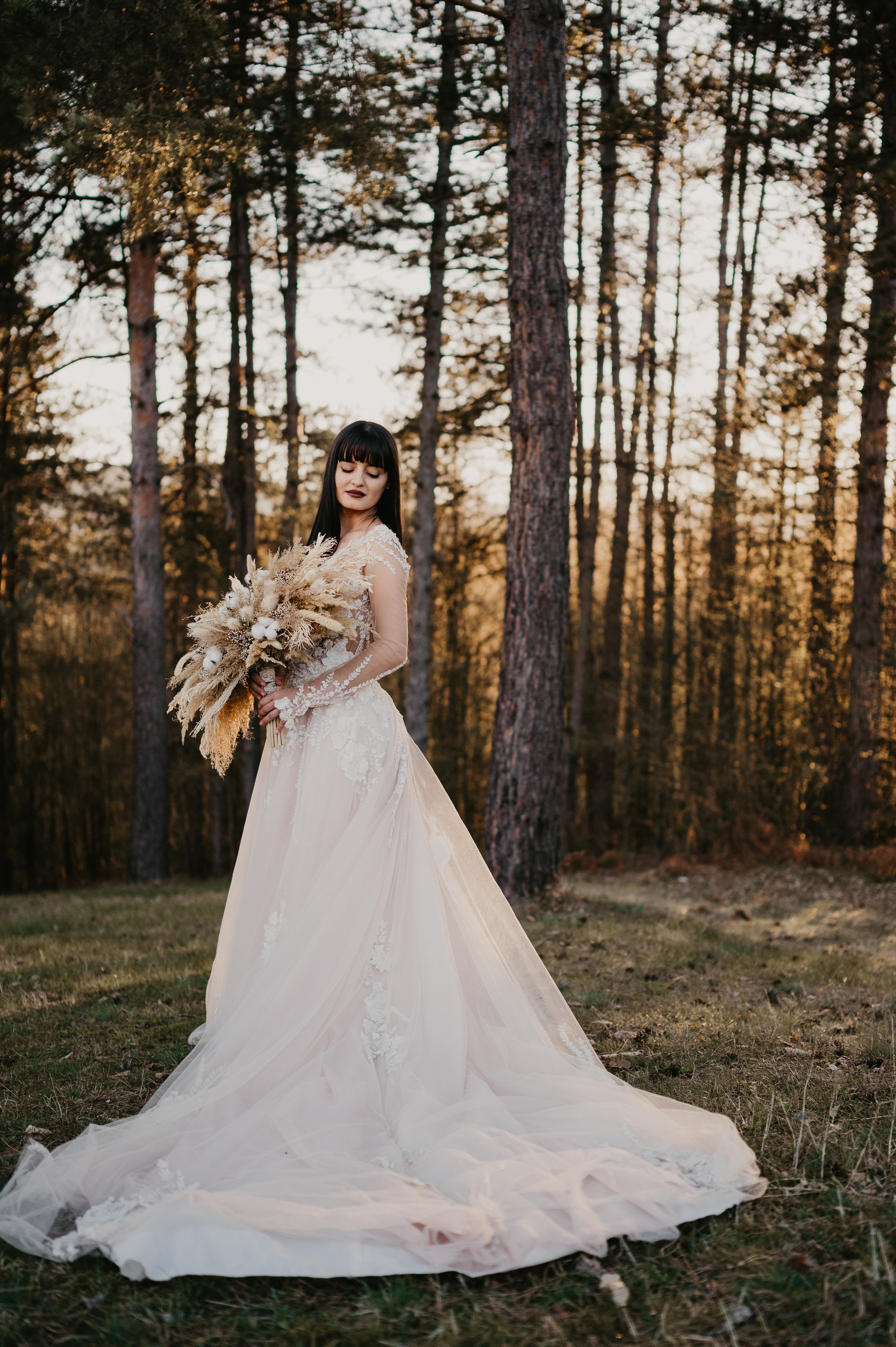 Cosmin si Irina: Povestea iubirii din Ponoarele, Mehedinti. Valentin Melen - fotograf de nunta 🤍