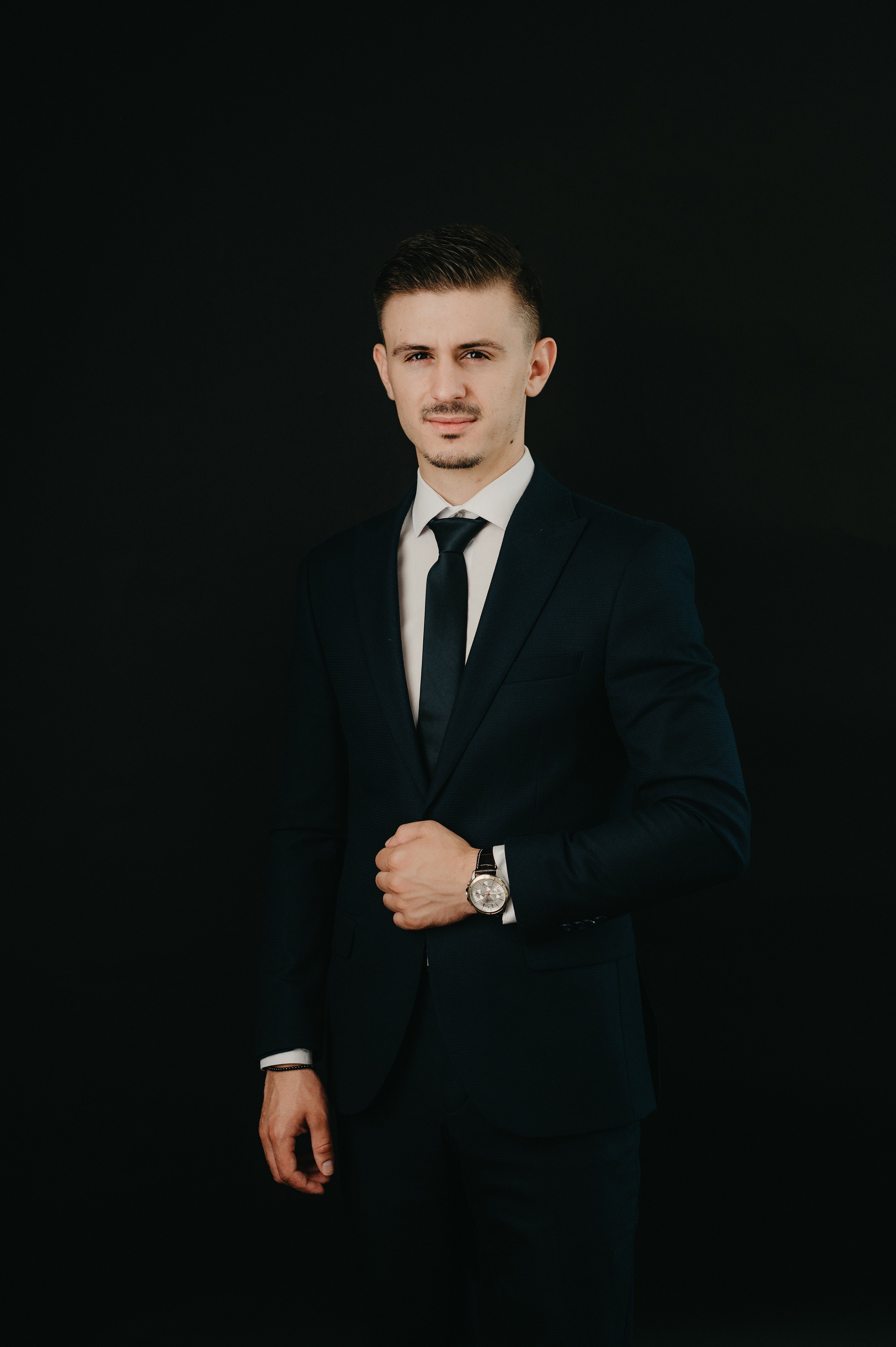 Studio photography. Valentin Melen — wedding photographer