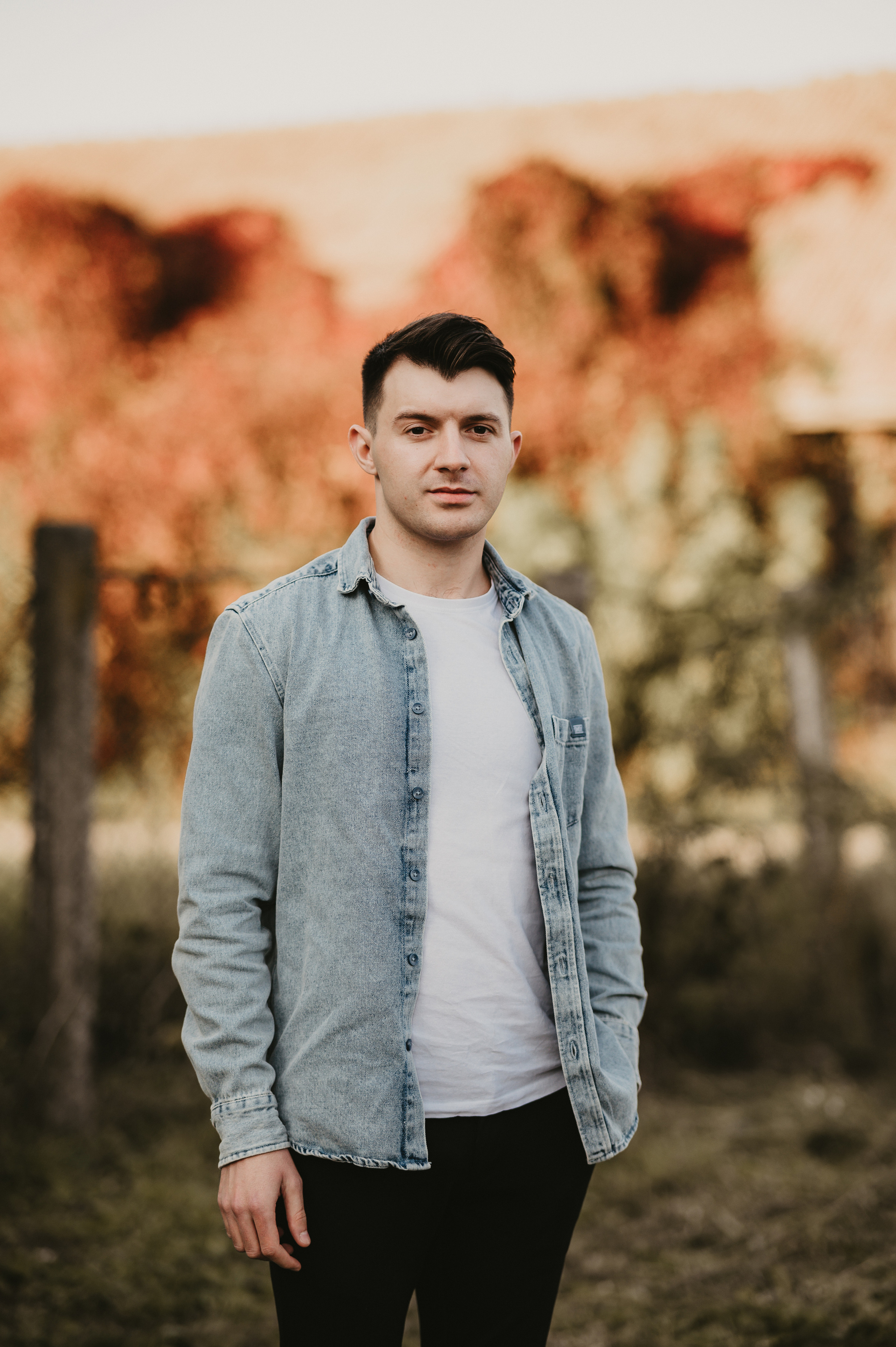 Portret. Valentin Melen - fotograf de nunta 🤍