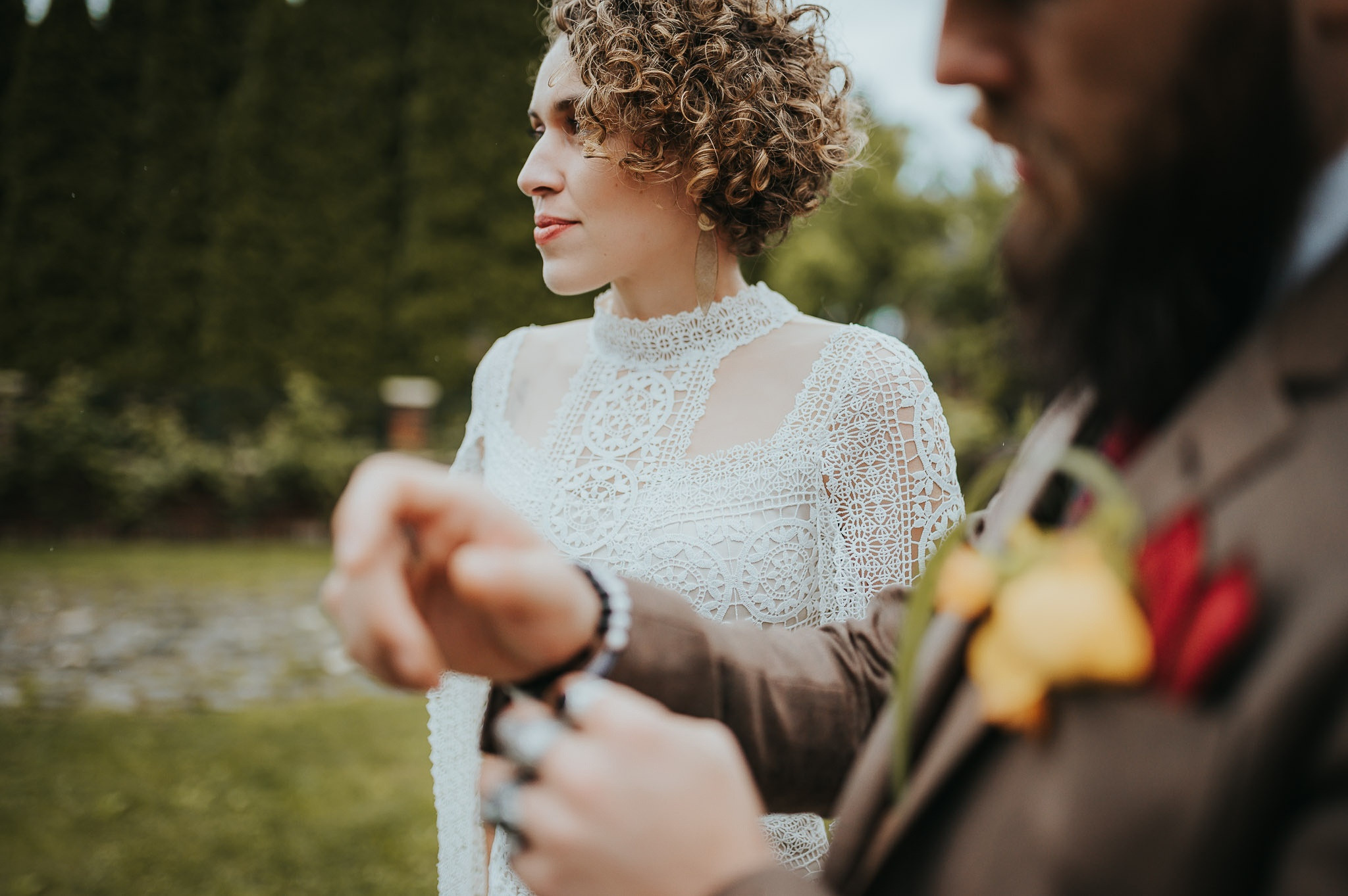 Dream wedding in Boho style at Heldsdorf Mansion in Brasov. Valentin Melen — wedding photographer