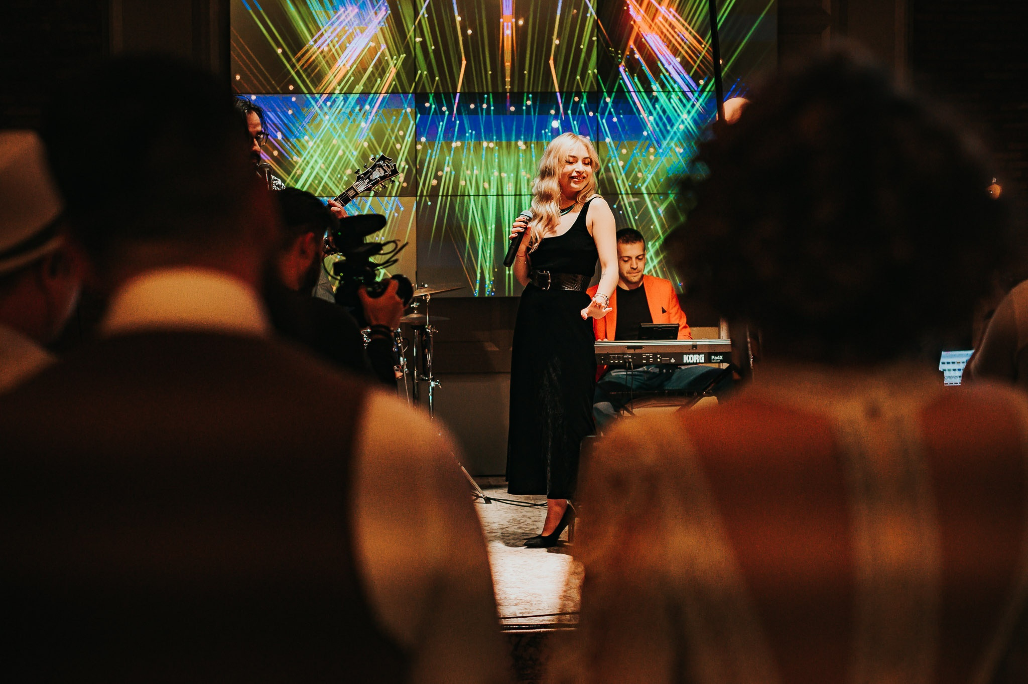 Dream wedding in Boho style at Heldsdorf Mansion in Brasov. Valentin Melen — wedding photographer