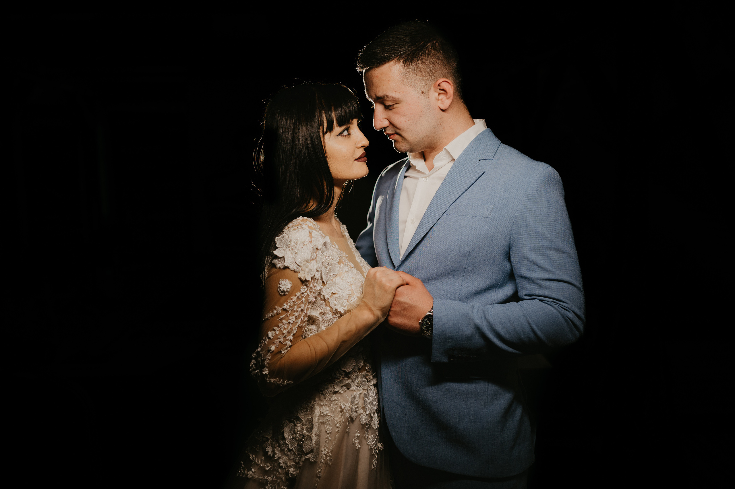 Cosmin si Irina: Povestea iubirii din Ponoarele, Mehedinti. Valentin Melen - fotograf de nunta 🤍