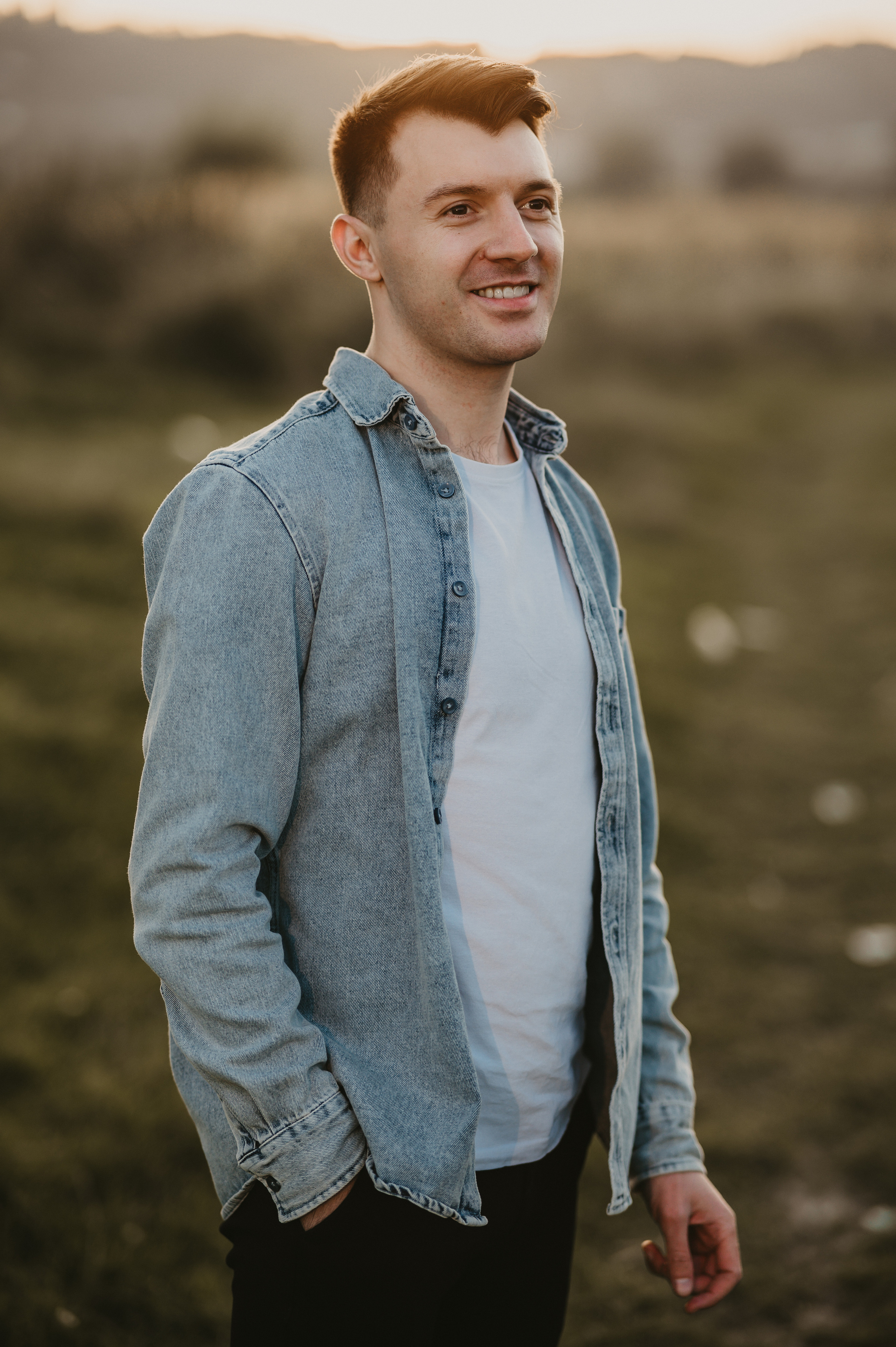 Portret. Valentin Melen - fotograf de nunta 🤍