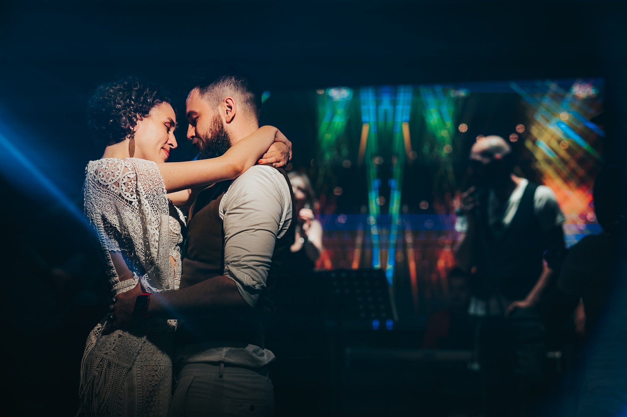 Dream wedding in Boho style at Heldsdorf Mansion in Brasov. Valentin Melen — wedding photographer