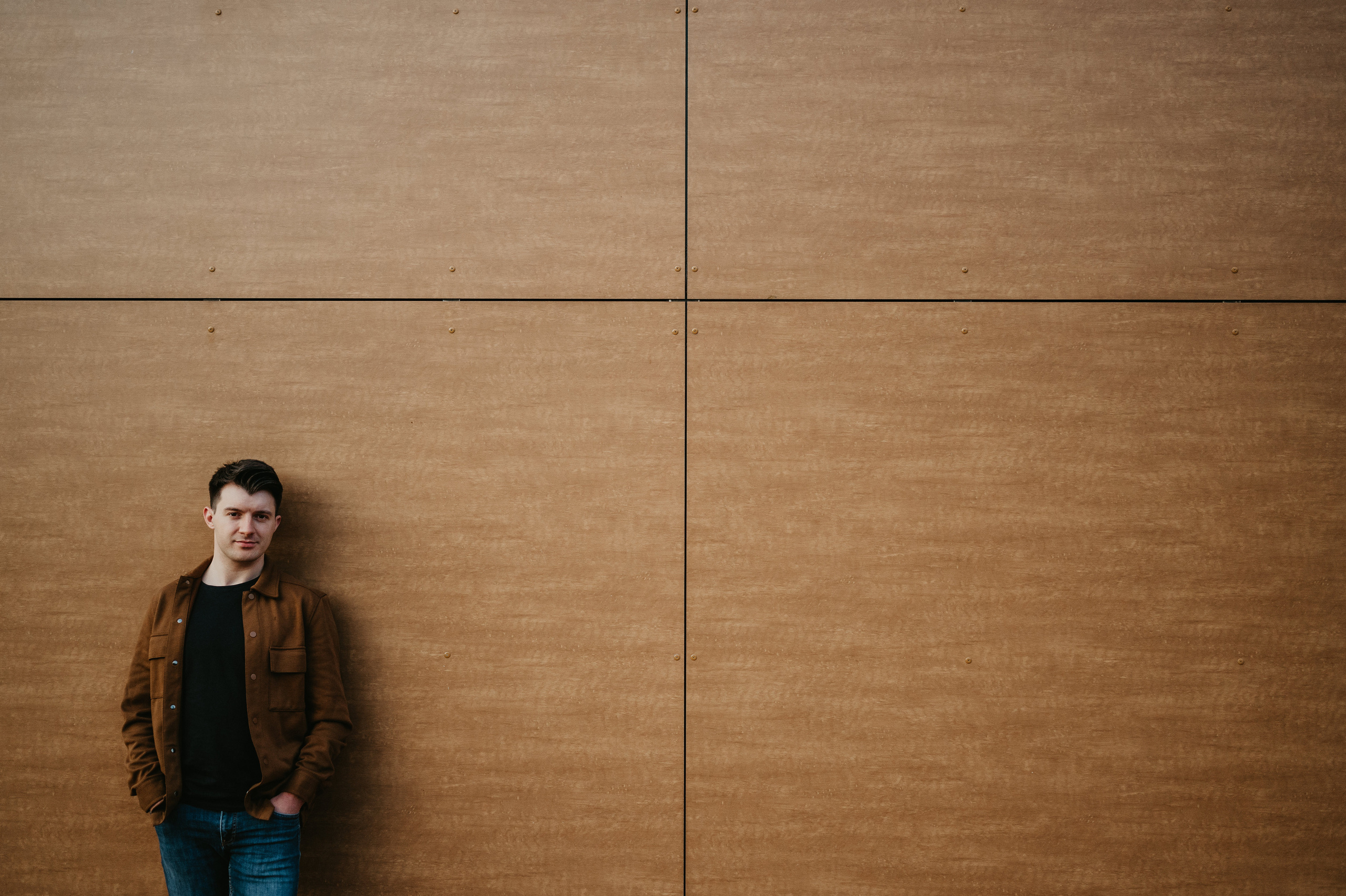 Portret. Valentin Melen - fotograf de nunta 🤍