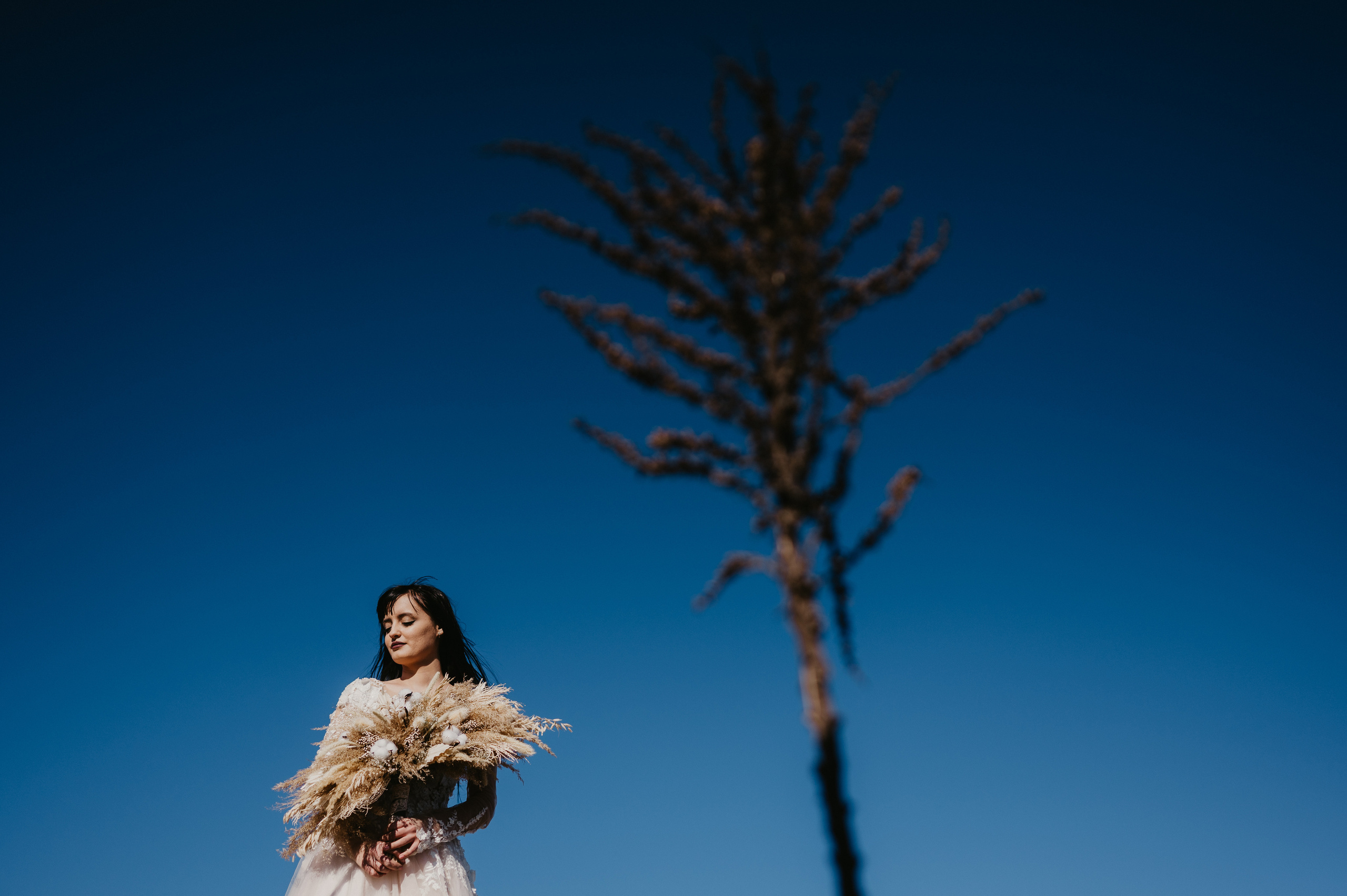 Cosmin si Irina: Povestea iubirii din Ponoarele, Mehedinti. Valentin Melen - fotograf de nunta 🤍