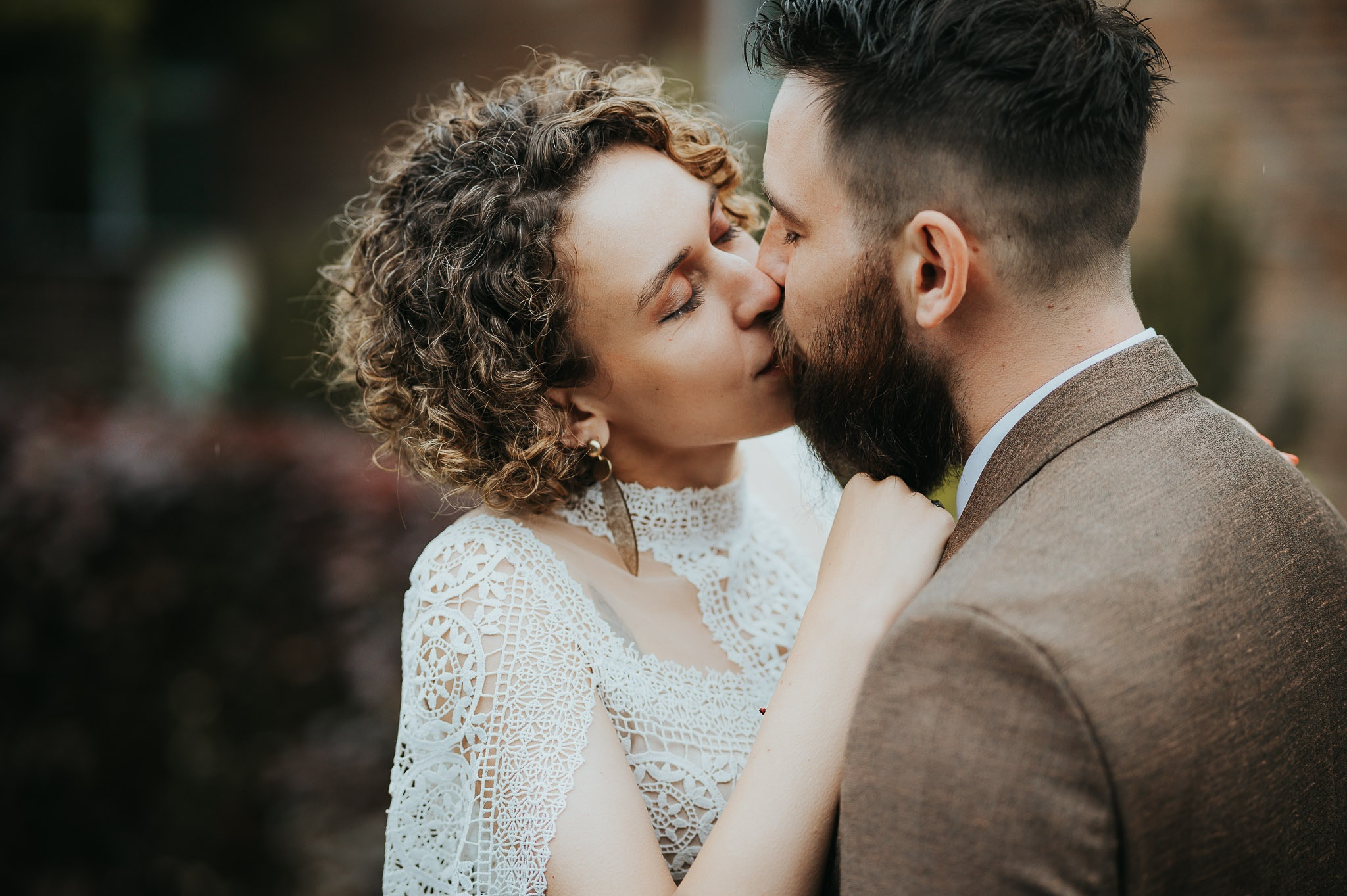 Dream wedding in Boho style at Heldsdorf Mansion in Brasov. Valentin Melen — wedding photographer