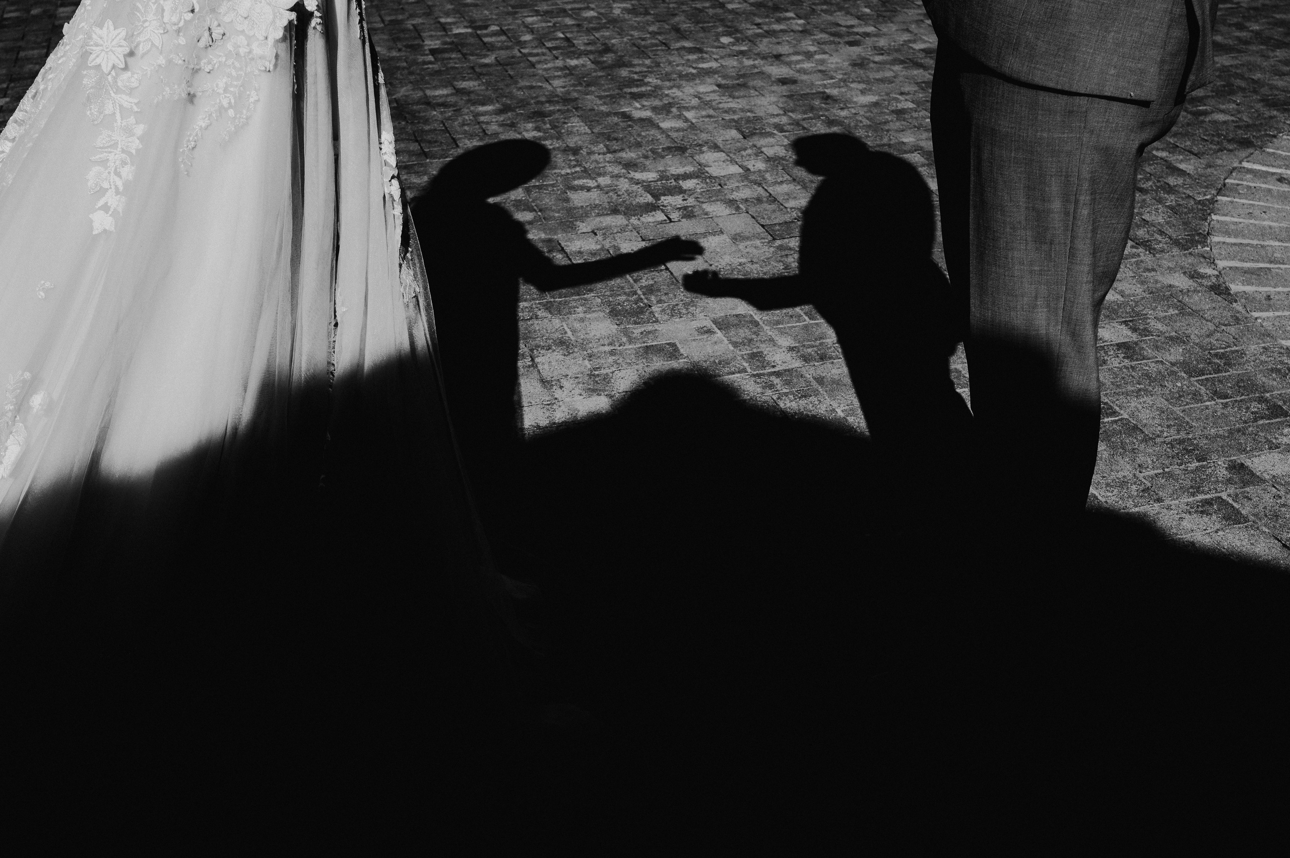 Cosmin si Irina: Povestea iubirii din Ponoarele, Mehedinti. Valentin Melen - fotograf de nunta 🤍