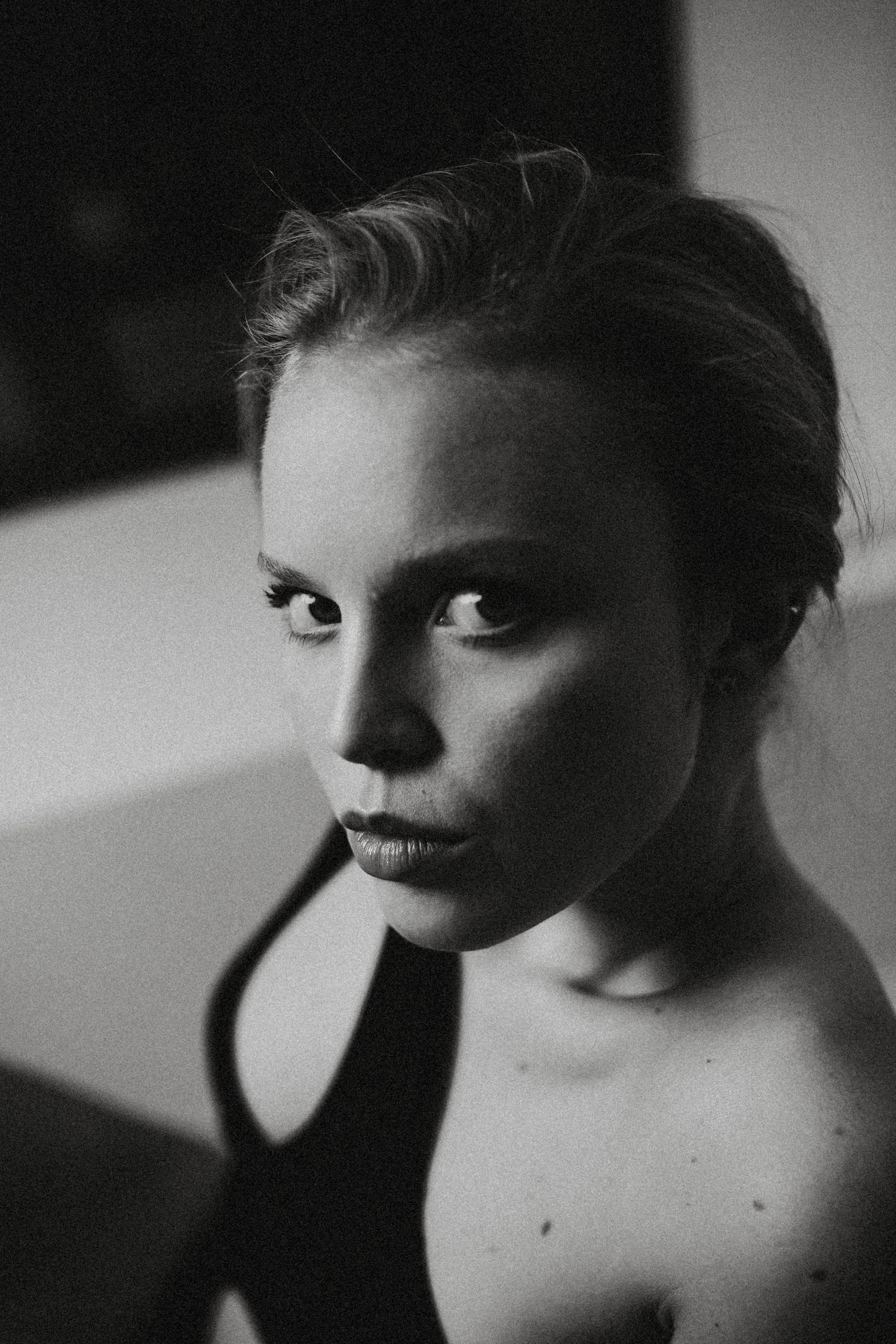 Александра. Fotograf w Warszawie Alena Valnai