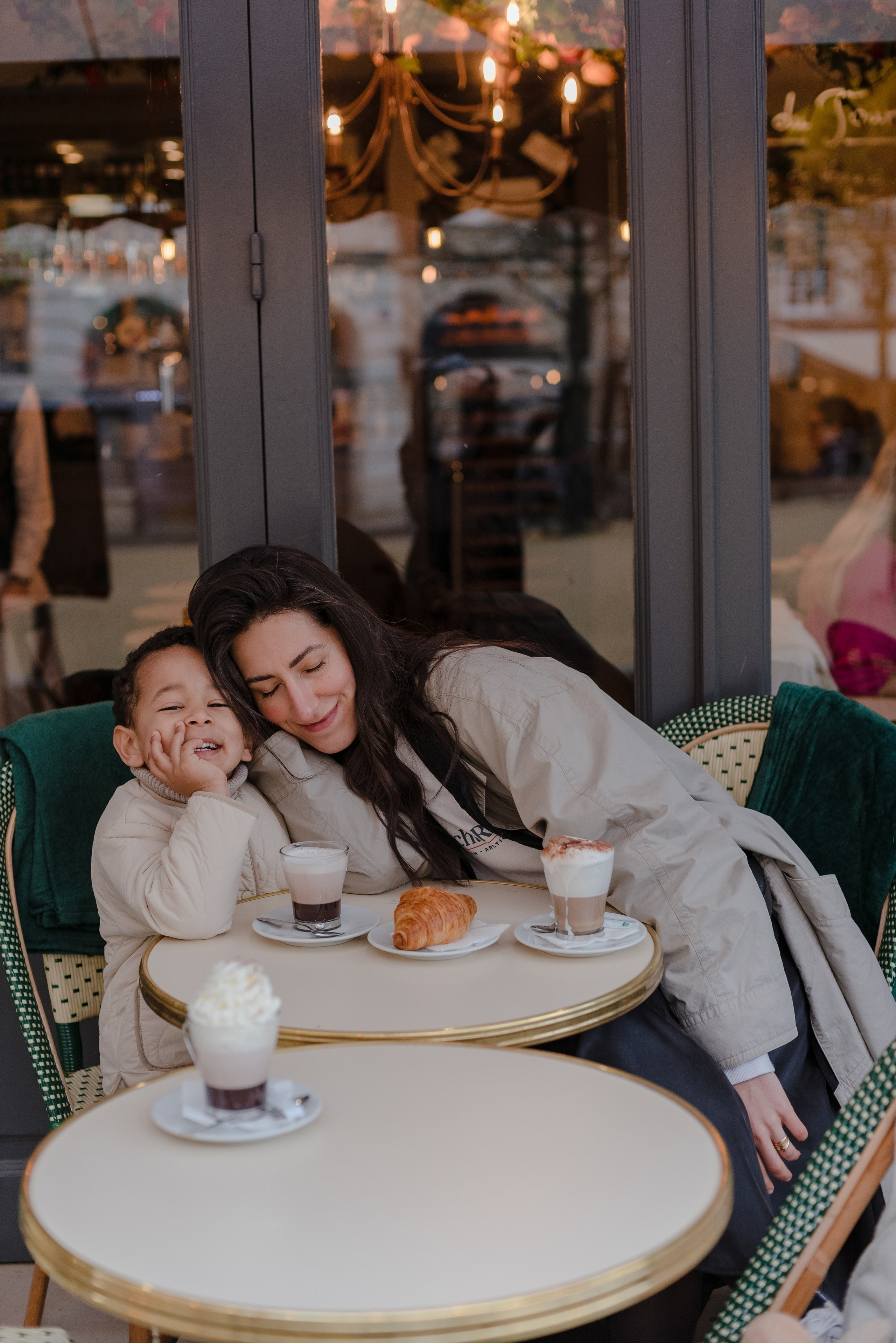 Mother and son session. Timeless Paris moment. Ksenia Marchand/ Lifestyle photographer in Paris