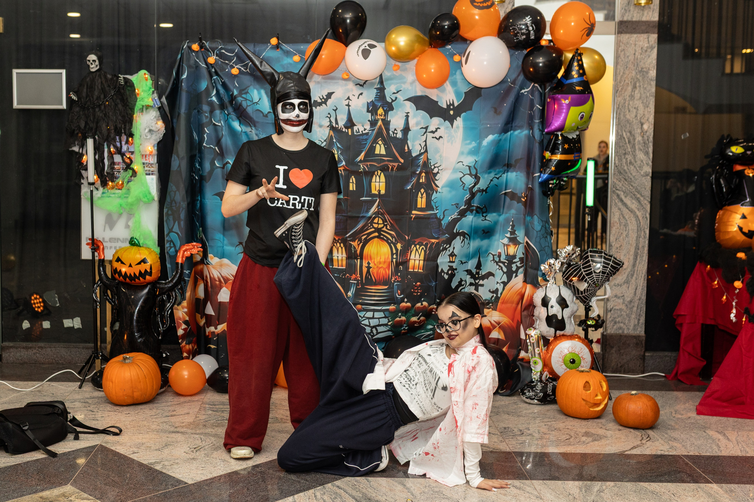 Leo dance studio Helloween 2025. Семейный и детский фотограф в Варшаве Мила Бобровская