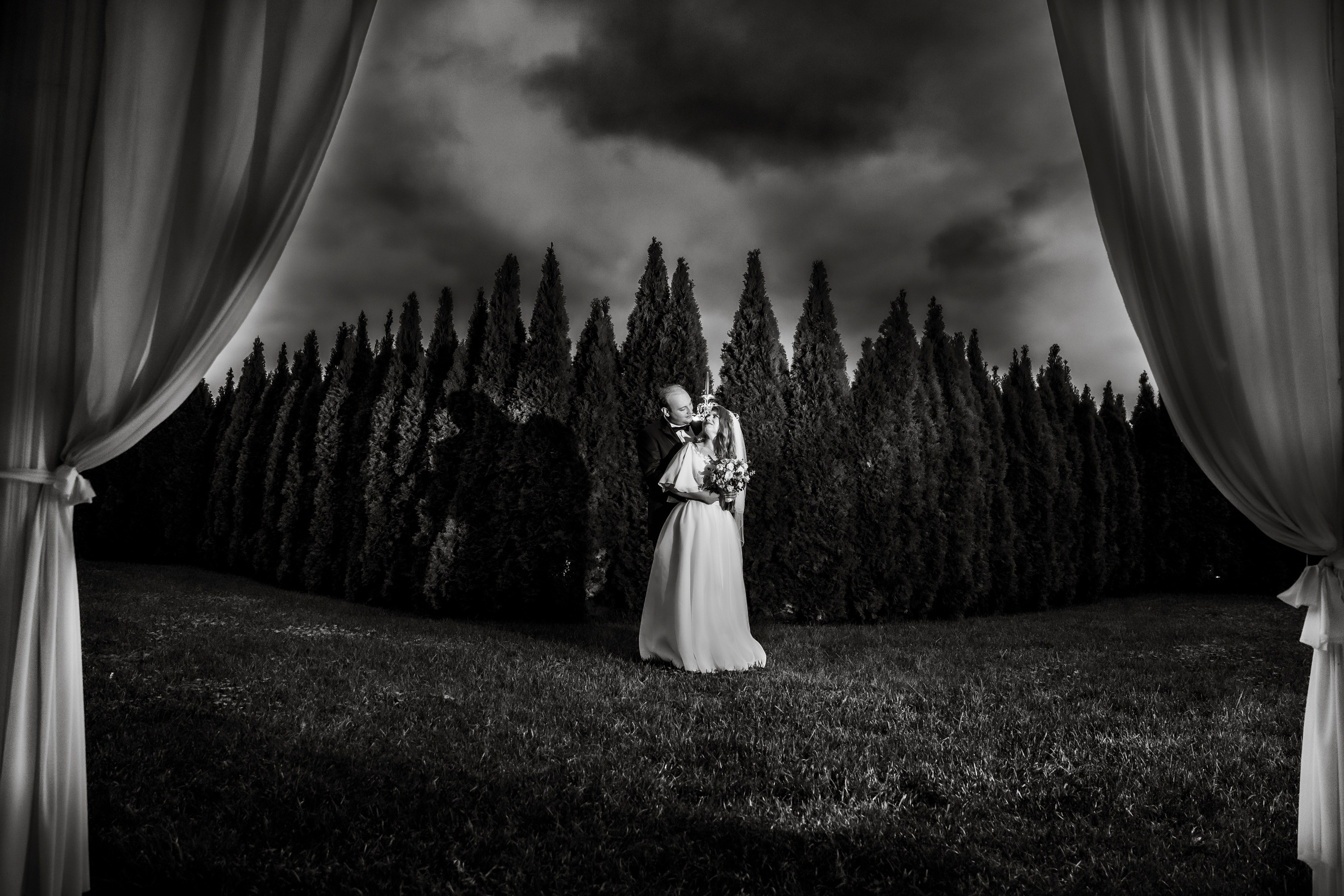 Portofoliu. Fotograf de nunta — Ionut Belea dar si evenimente corporate din Romania