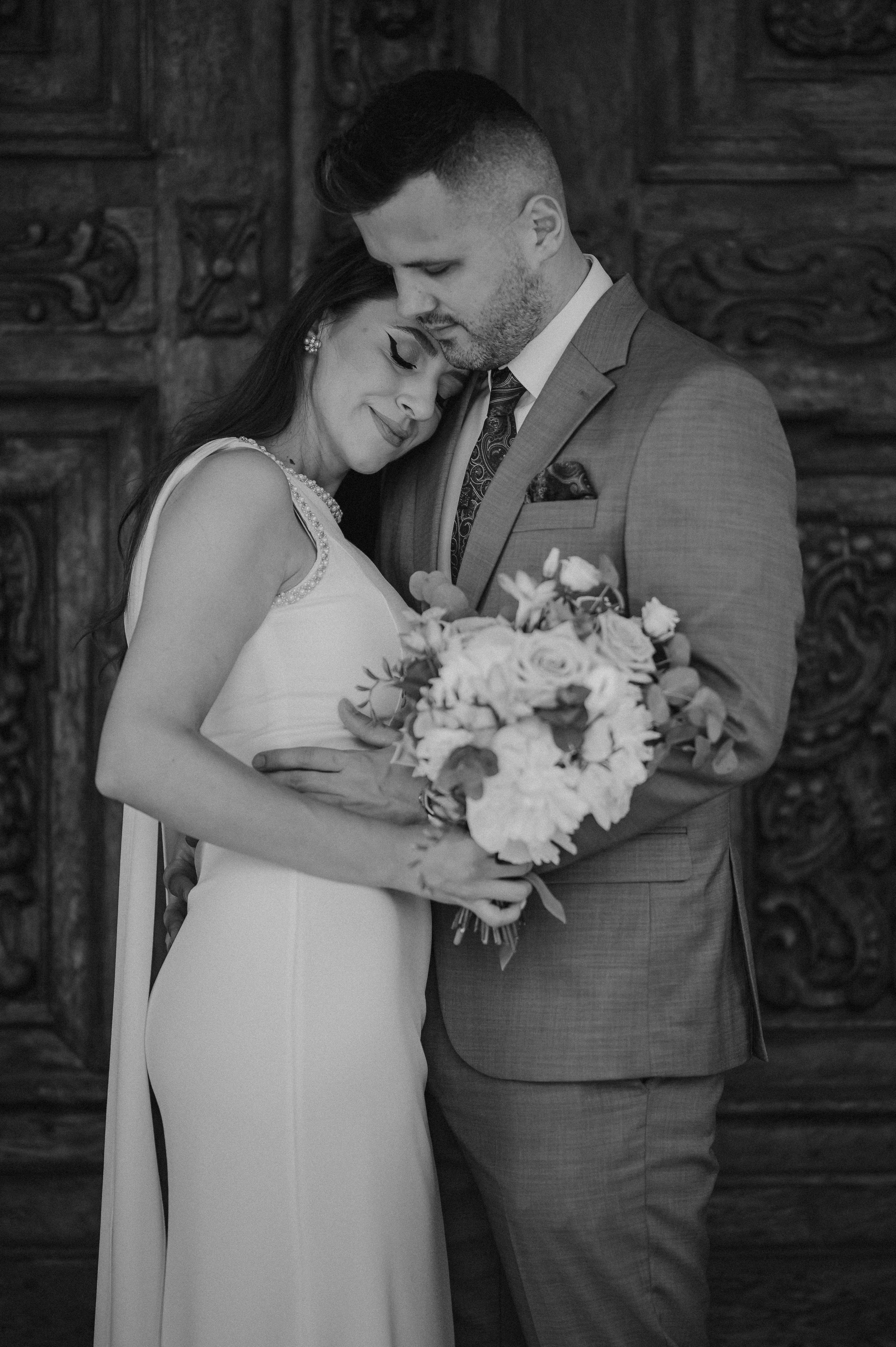 Bianca&Mădălin’s Civil Wedding. Minimalistart