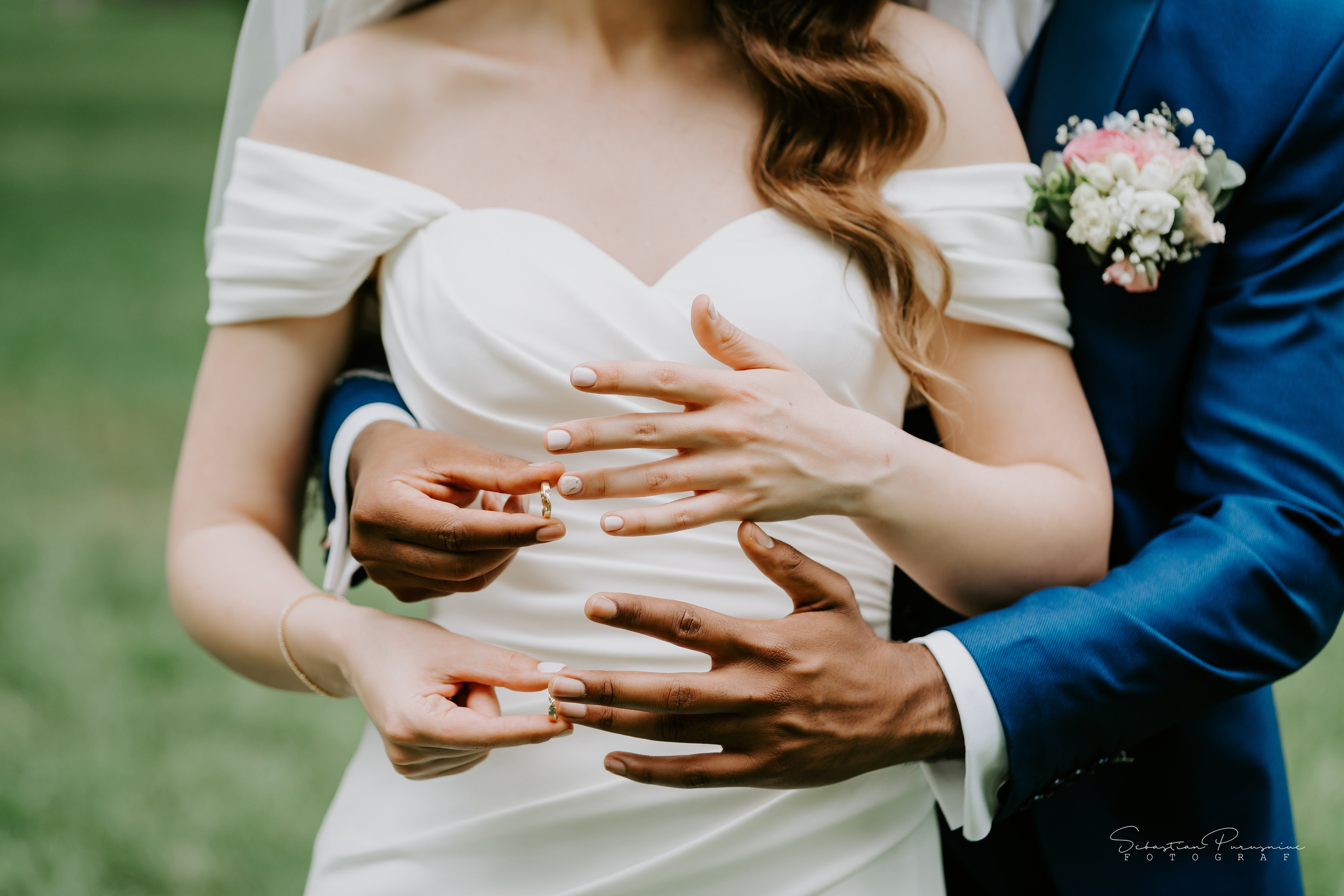 Bianca & Cristiano. Sebastian Purusniuc Fotograf - Iasi