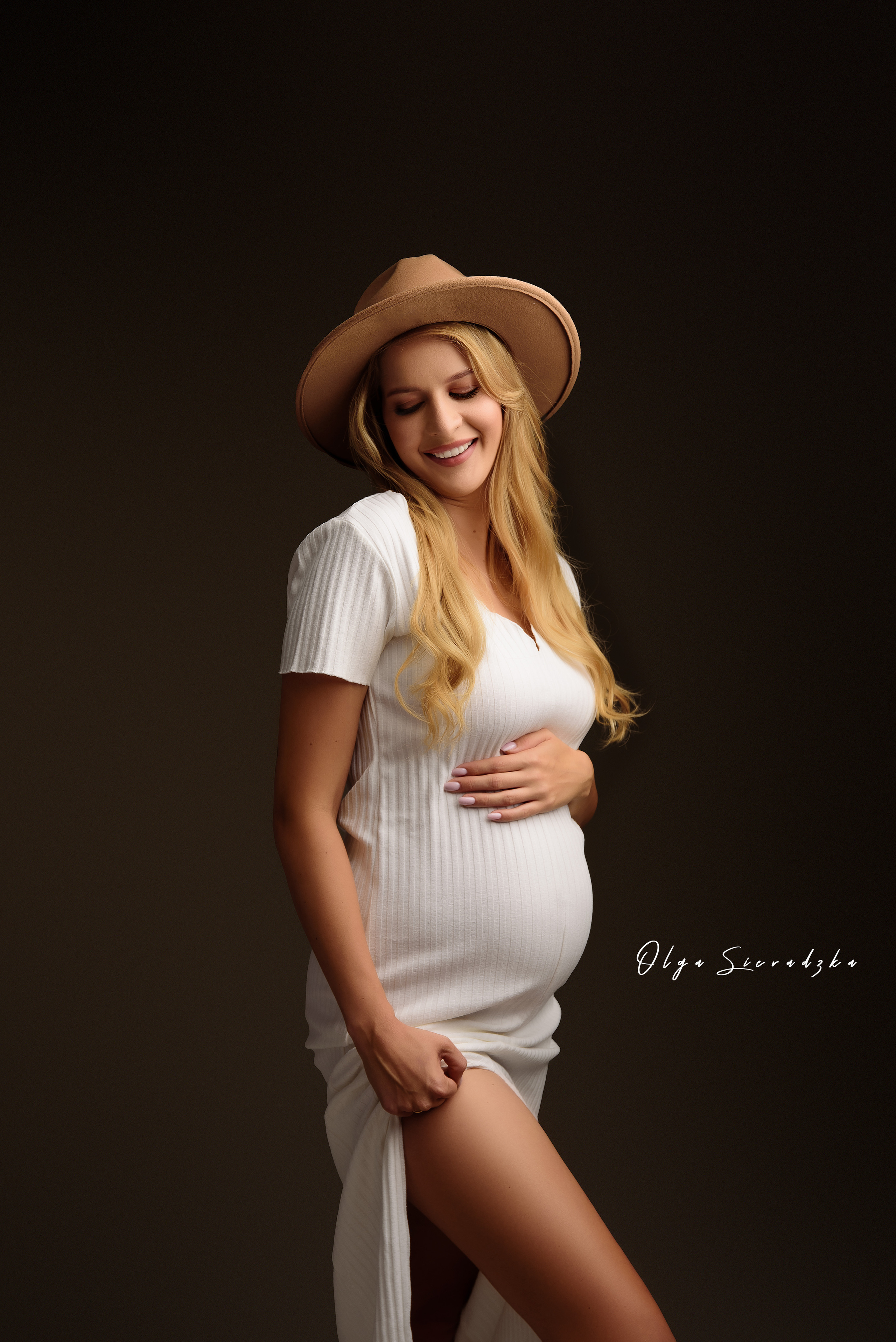 Sesje ciążowe. Olga Sieradzka fotograf rodzinny, ciążowy i dziecięcy w Pile