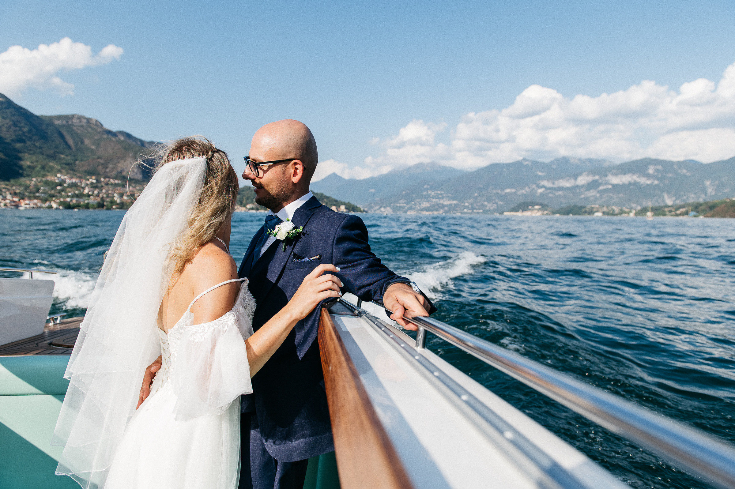 Louise & Julien, Lake Como. Lake Como Photographer — Proposal | Wedding | Elopement