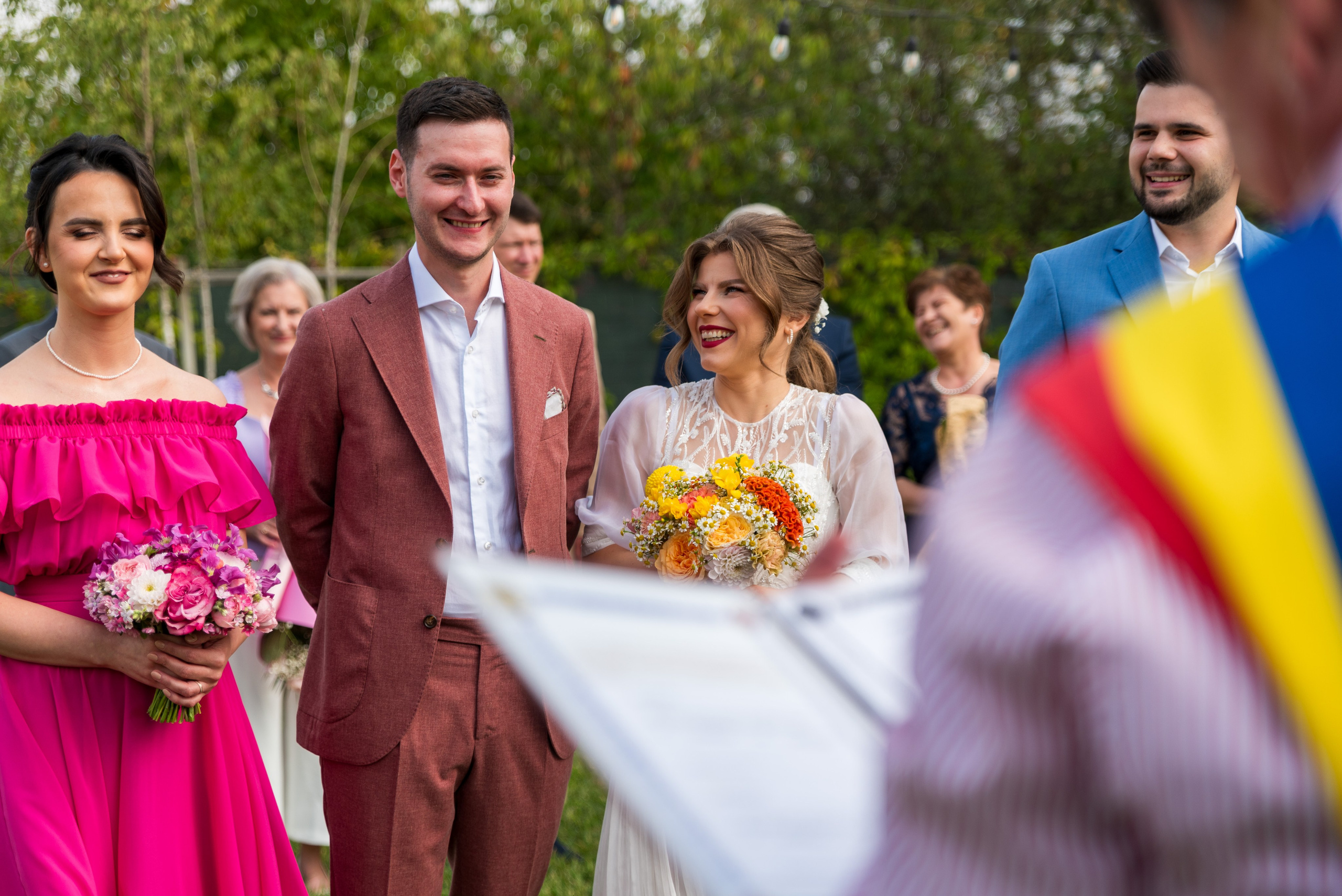 Cununie civila, fotograf cununie civila bucuresti, fotograf stare civila, cununie la Comana, Blissful Garden, fotografii de la cununie, fotograf de nunta, Gradina Blissful Garden, fotografii nunta de la starea civila, pozing mireasa, obiceiuri, fotografie profesionala nunta