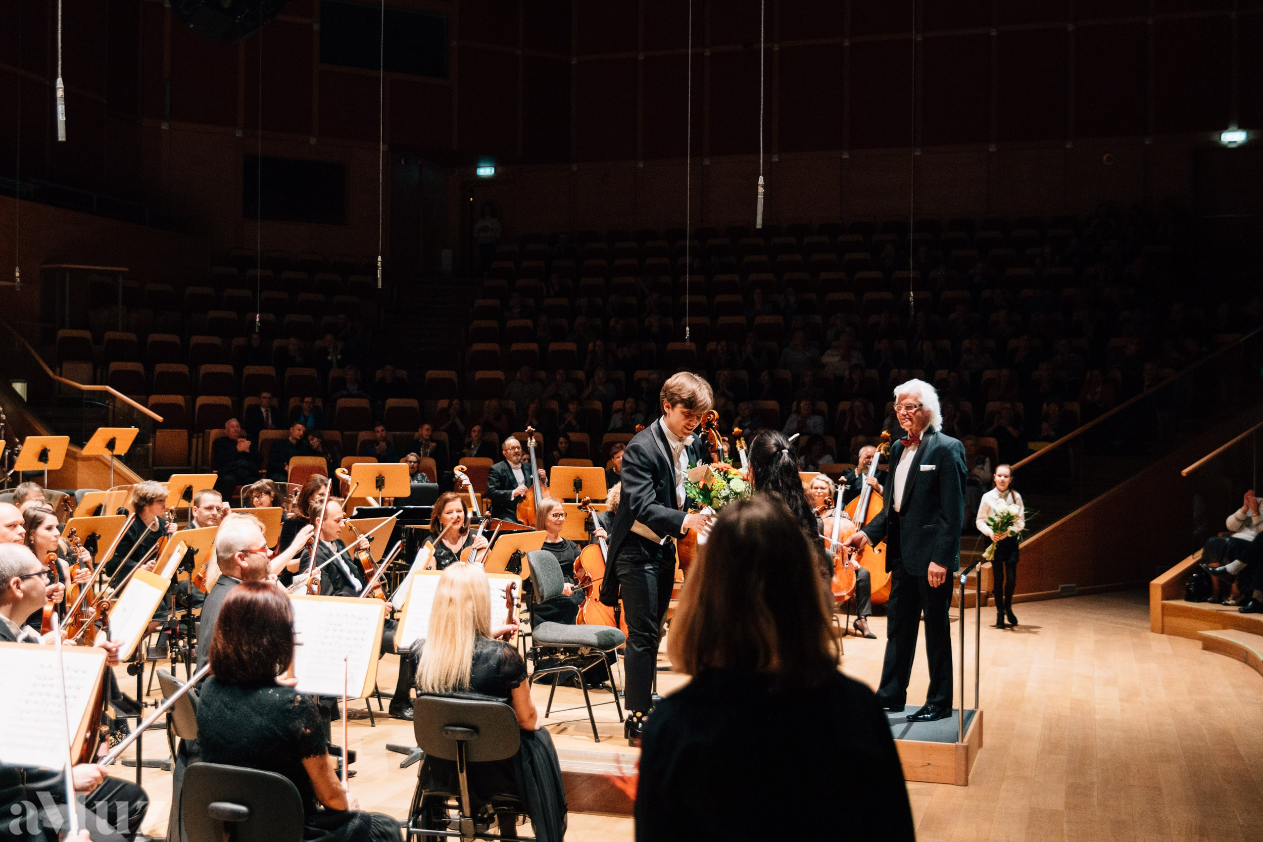 Filharmonia Bałtycka. Fotograf Ślubny Warszawa - Sesje Biznesowe Rodzinne Eventy