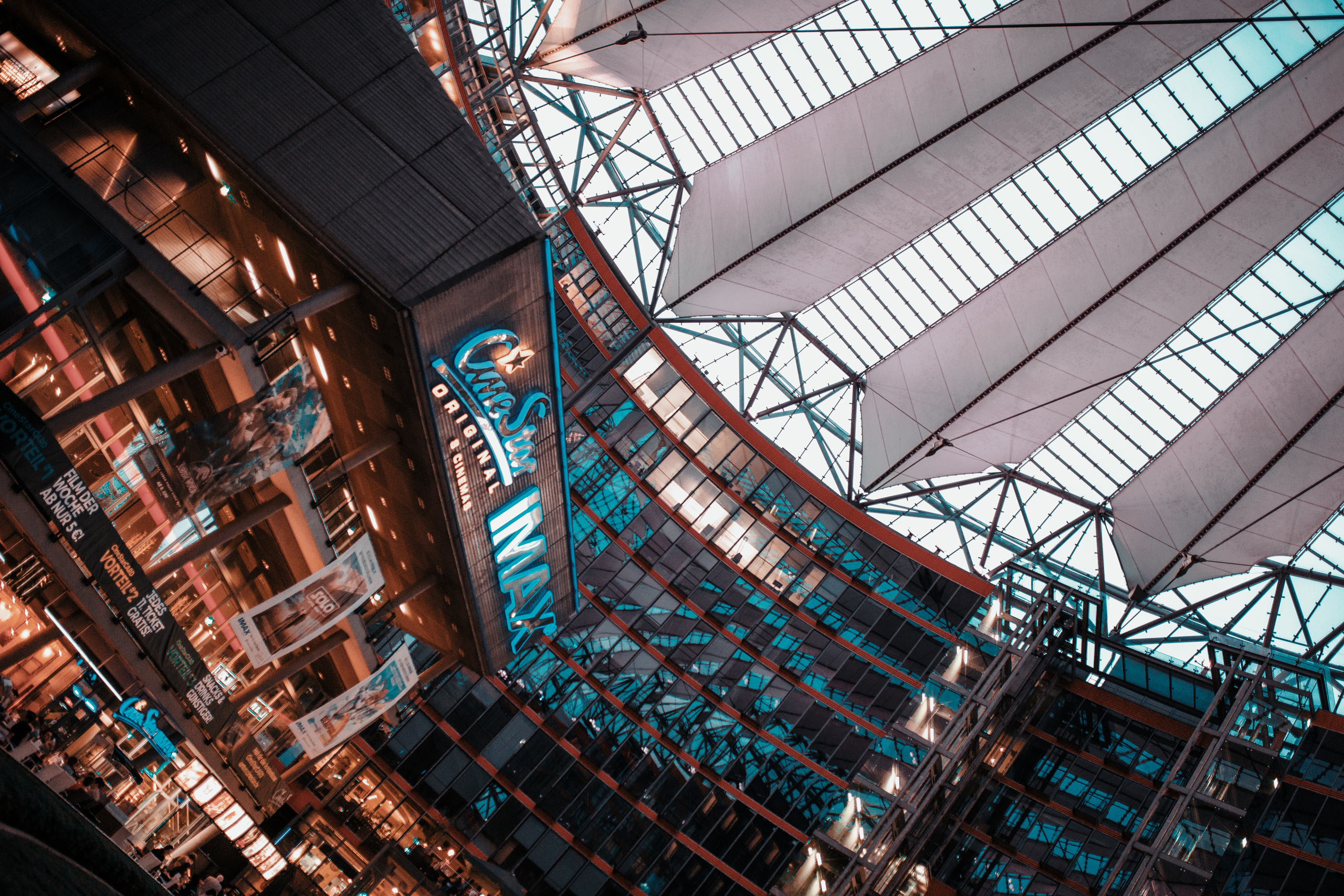 Moody color palette optimized for travel photography. Mark Smilyanic | Portrait and Adventure Photographer from Belgrade