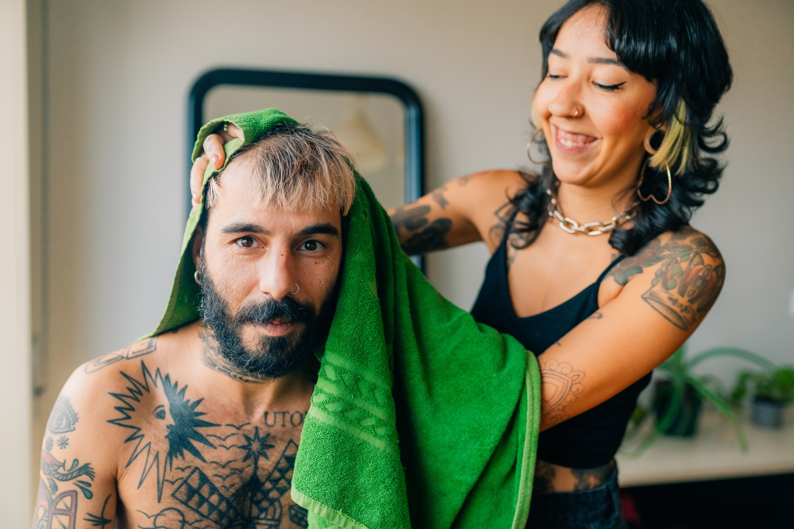 Dani & Rui at their apartment. Мария Шер. Профессиональный фотограф в городе Порту, Португалия