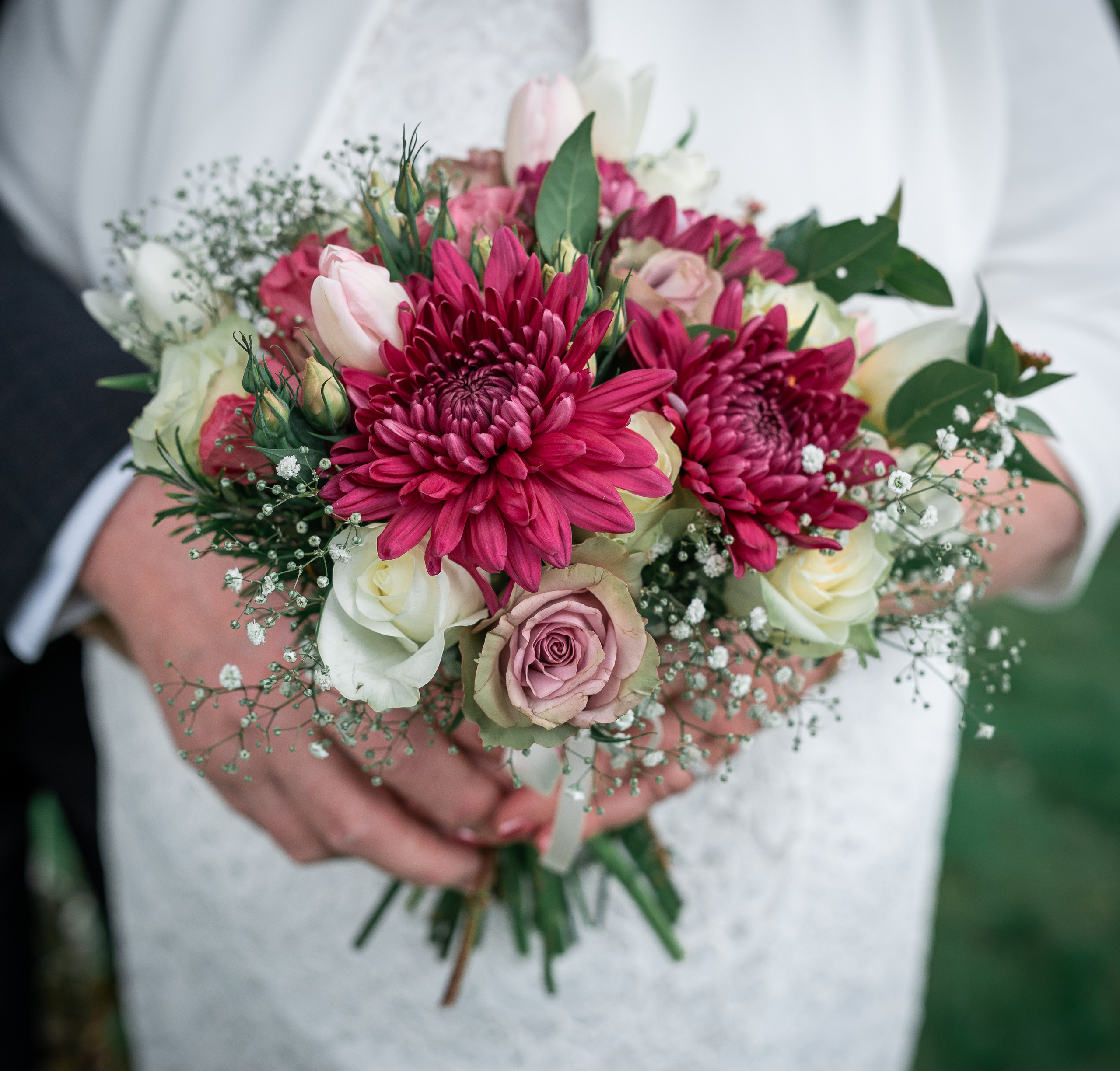 Wedding photos. Portrait and Family photographer based in Larkhall Scotland