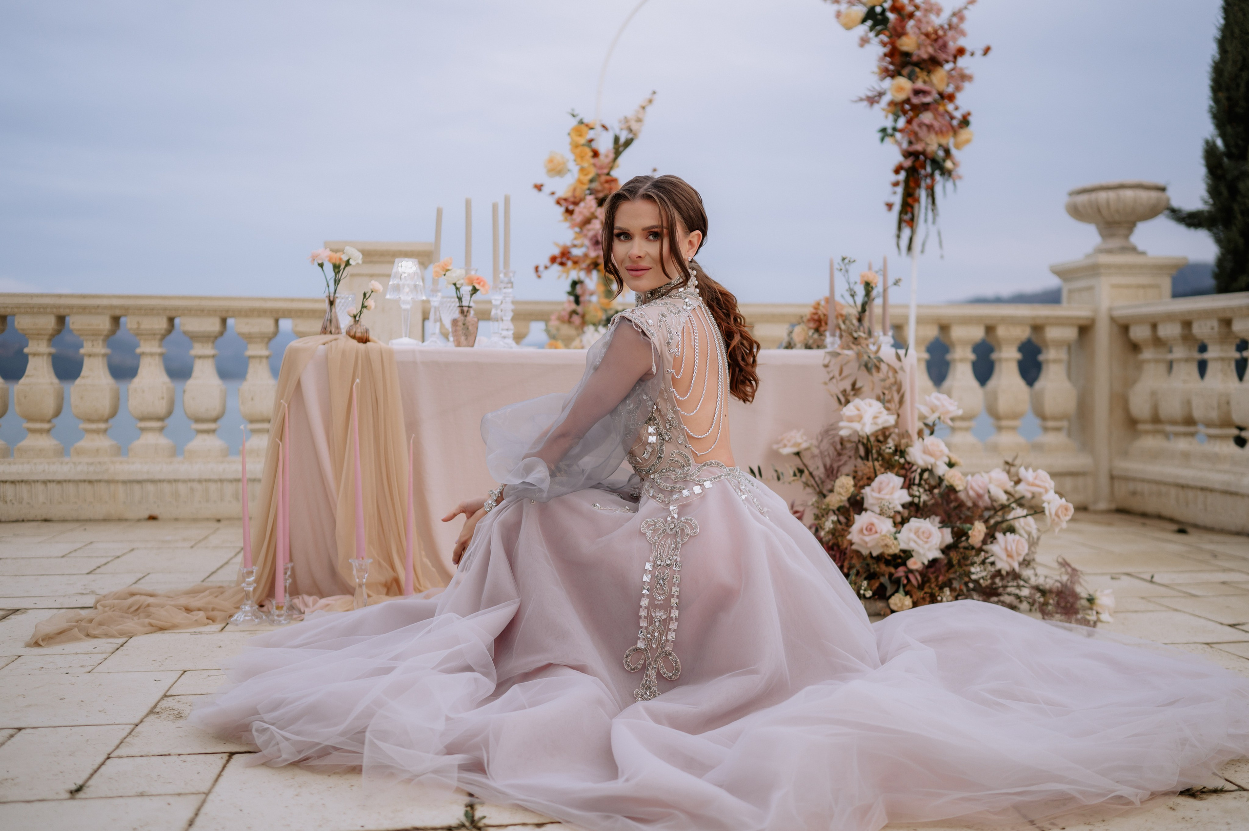 Sedinta foto nunta la Gradinile Romane , Neamt. Proud Vision Weddings | Wedding Photography & Film — Servicii profesionale Foto Video Nunta Iasi