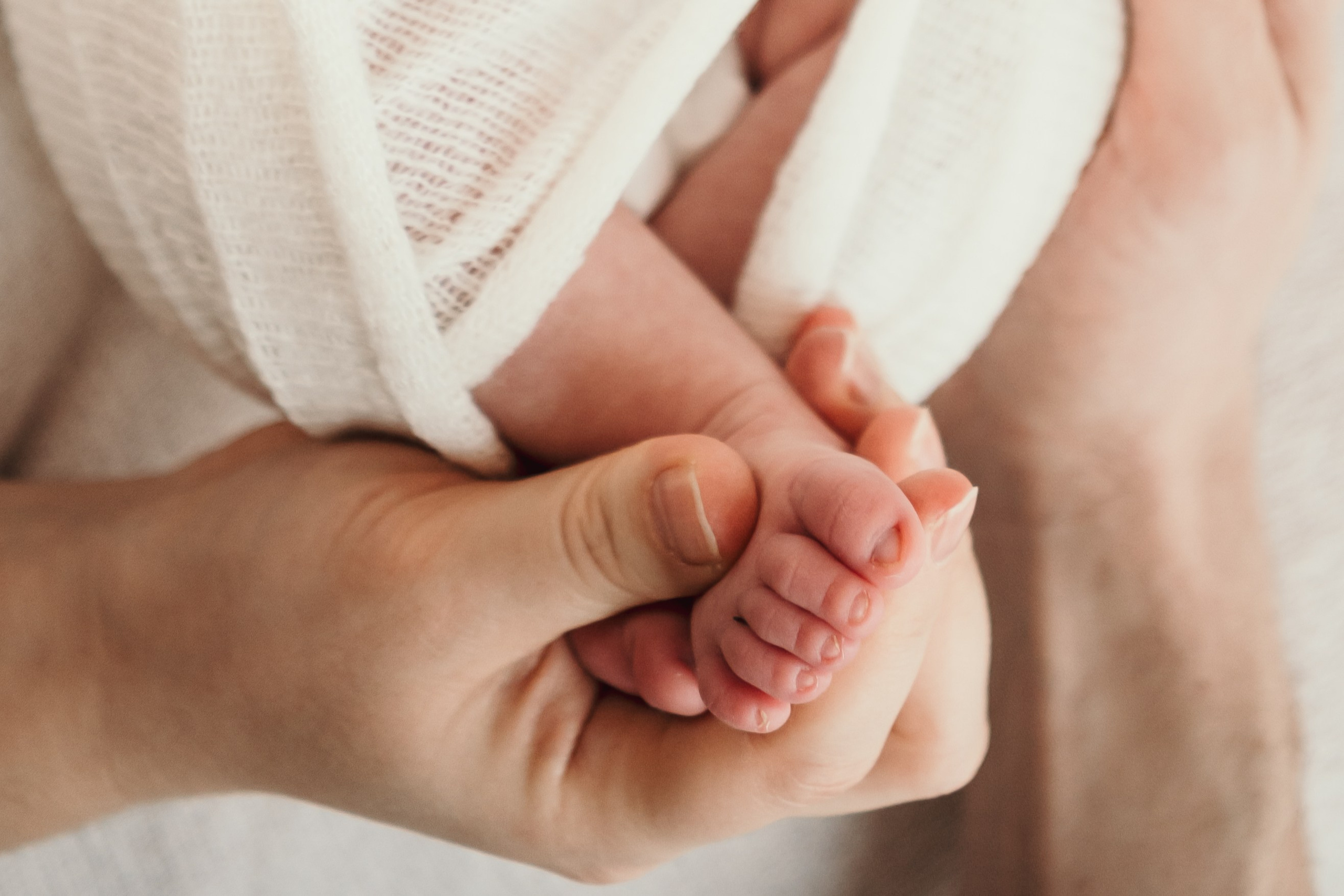 Lea. Maternity Newborn and Family photographer Hamburg Claire Hambley